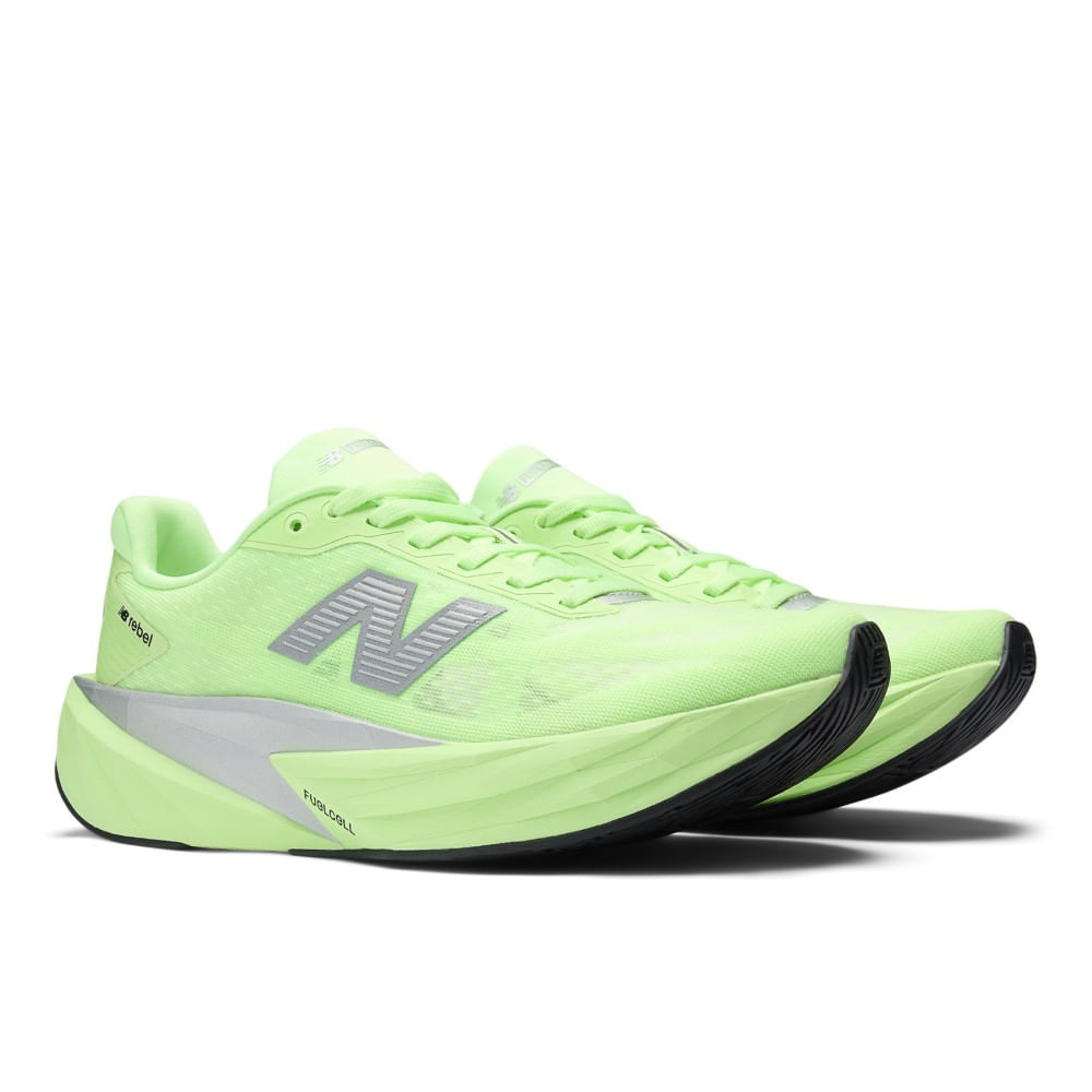 New Balance Rebel V5 Tenis verde de mujer para correr