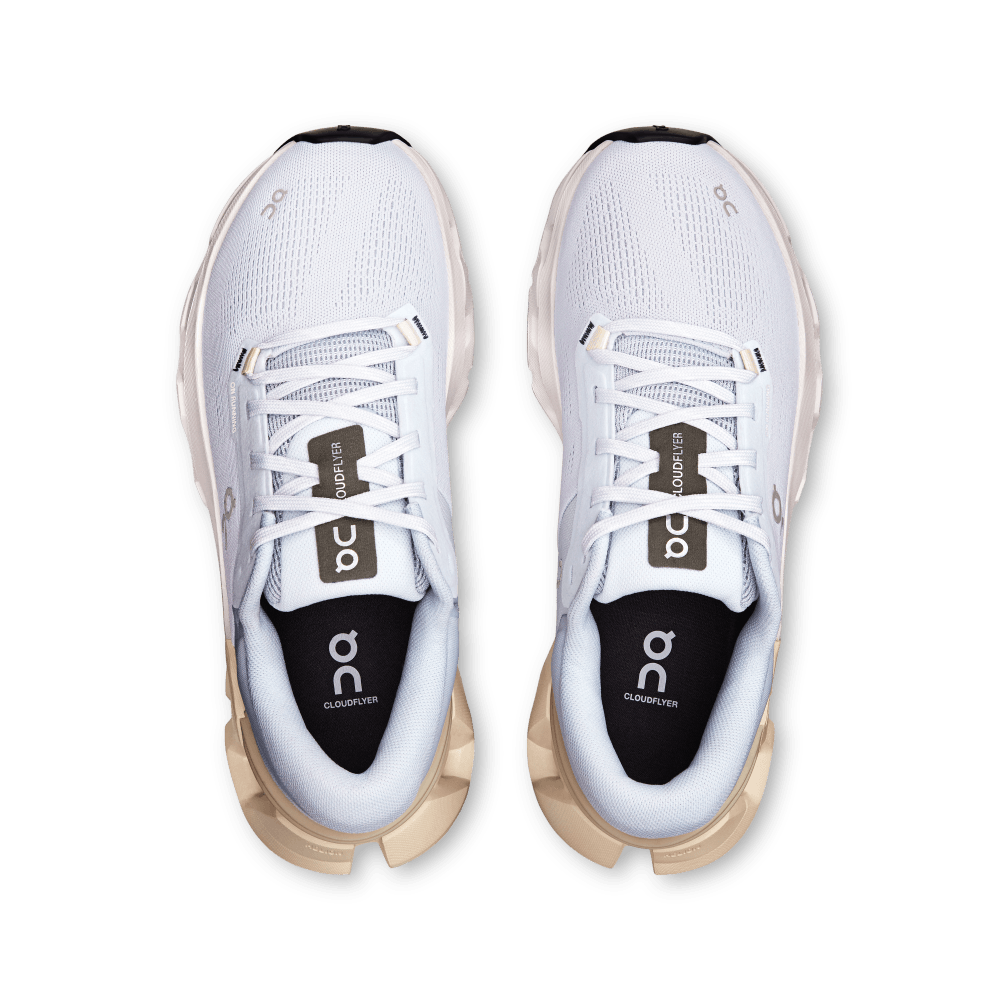 On Cloudflyer 5 Tenis blanco de mujer para correr