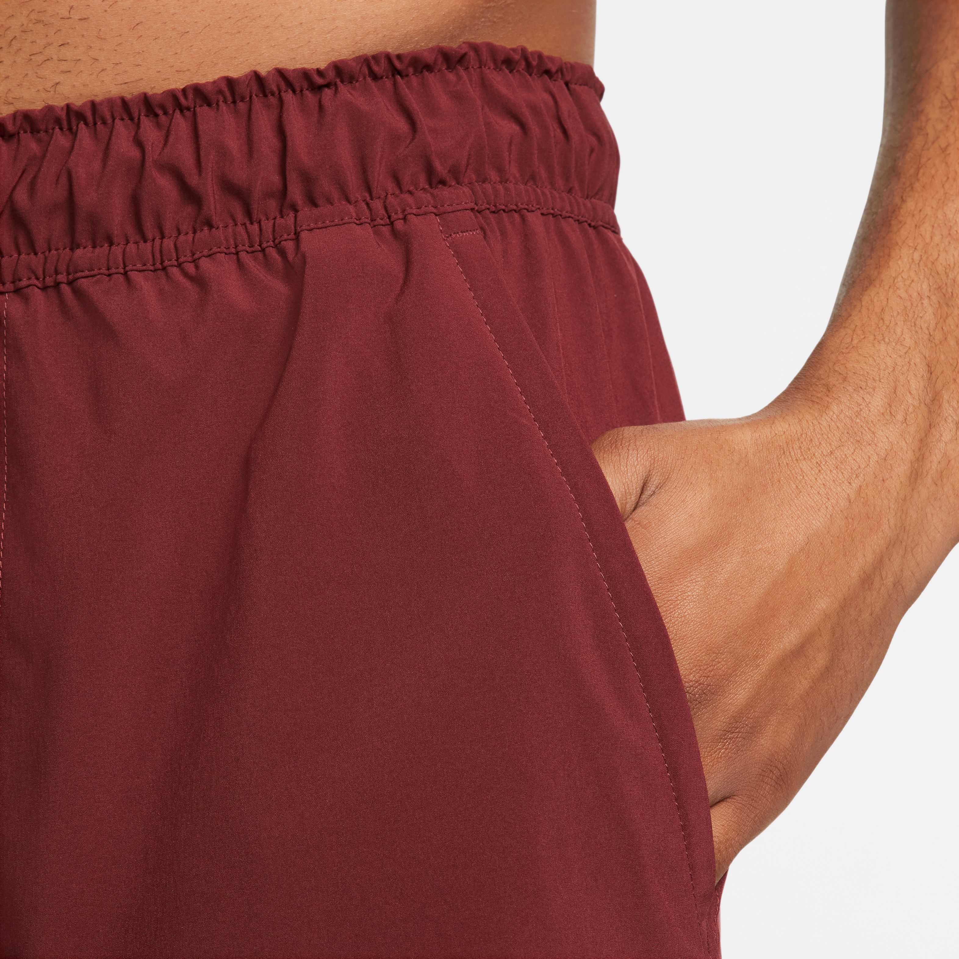 Nike Df Unlimited Wvn 7In Ul Pantaloneta rojo de hombre para entrenamiento