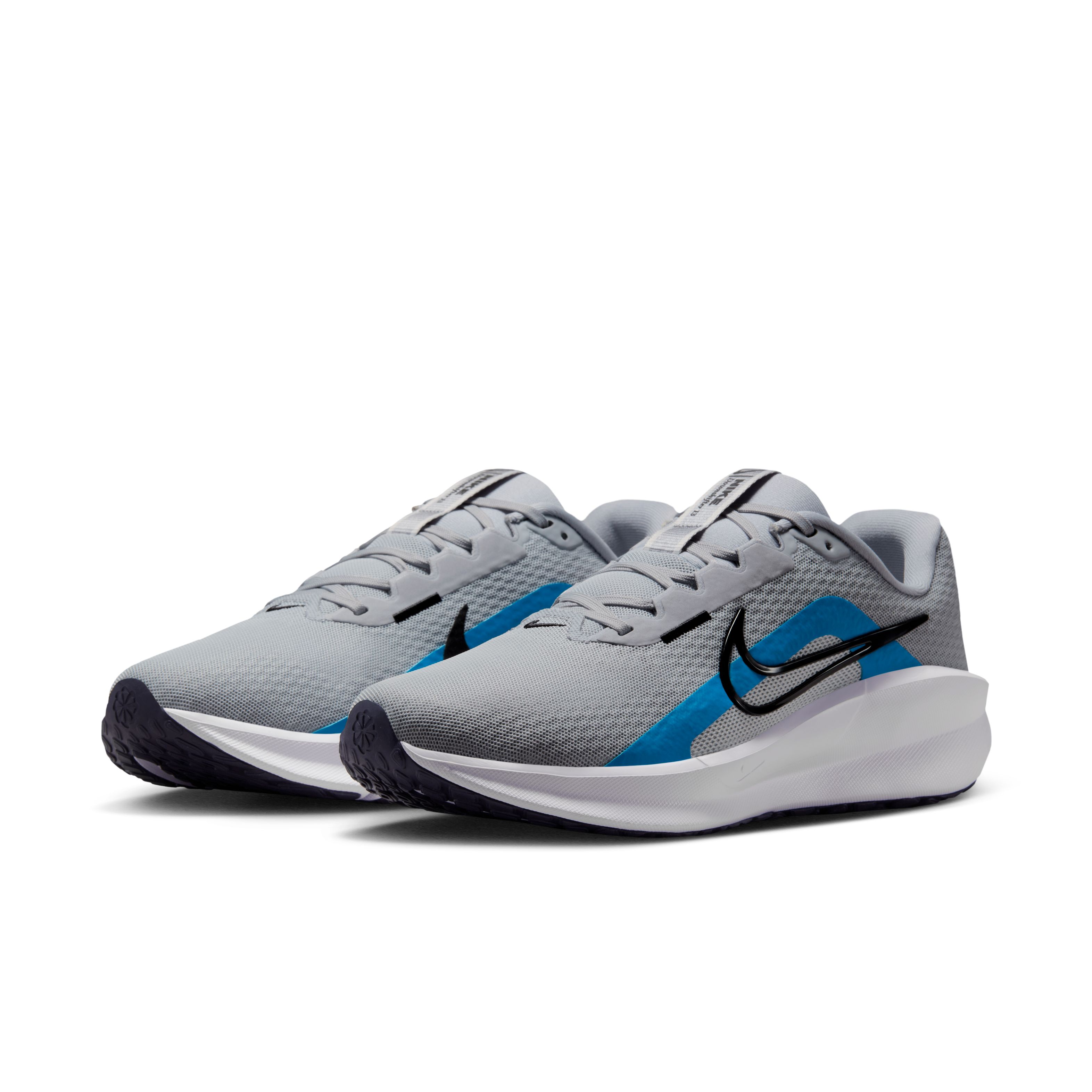 Nike Downshifter 13 Tenis gris de hombre para correr