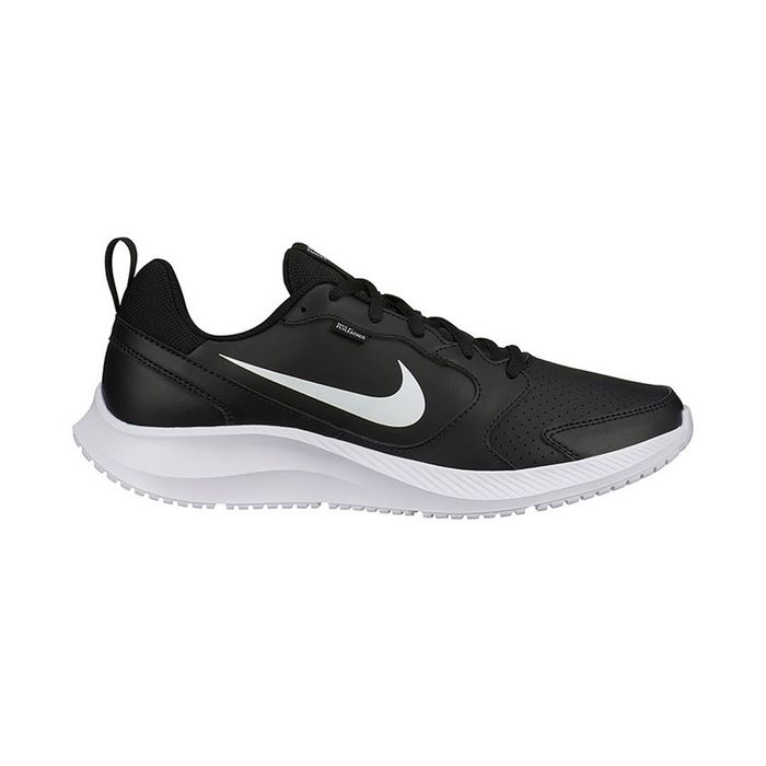 nike wmns todos bq3201
