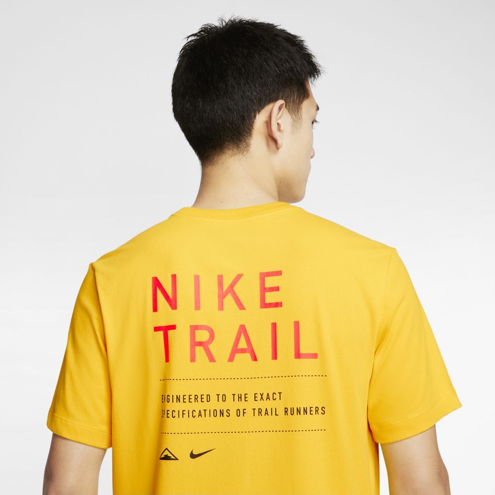 Nike M Nk Dry Tee Trail Camiseta Manga Corta amarillo de hombre para outdoor