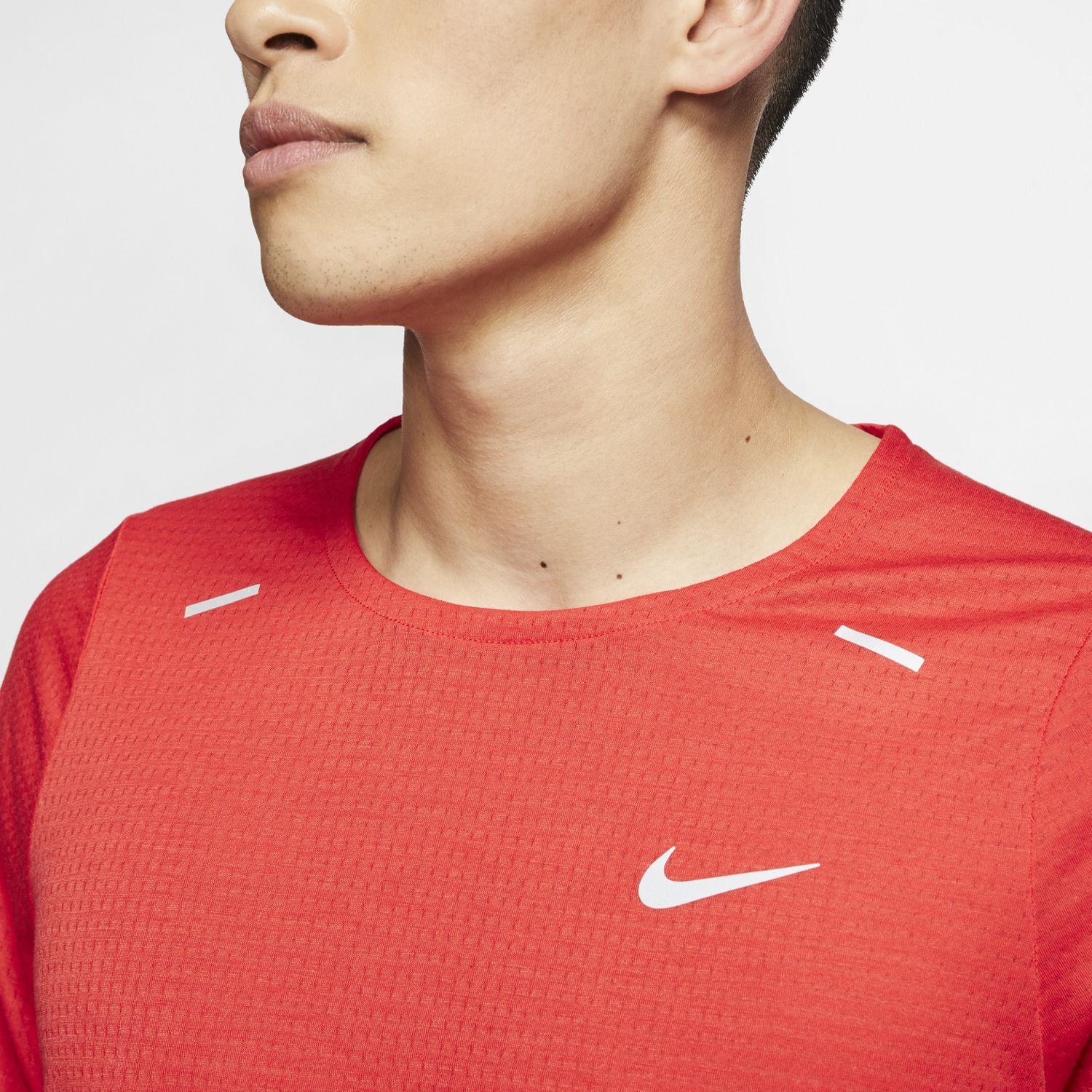 Nike M Nk Rise 365 Ss Camiseta Manga Corta rojo de hombre para correr