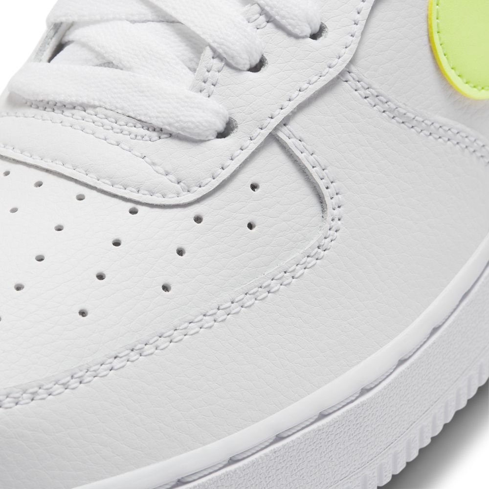 Nike Air Force 1 "07 Lv8 Ww Tenis blanco de hombre lifestyle
