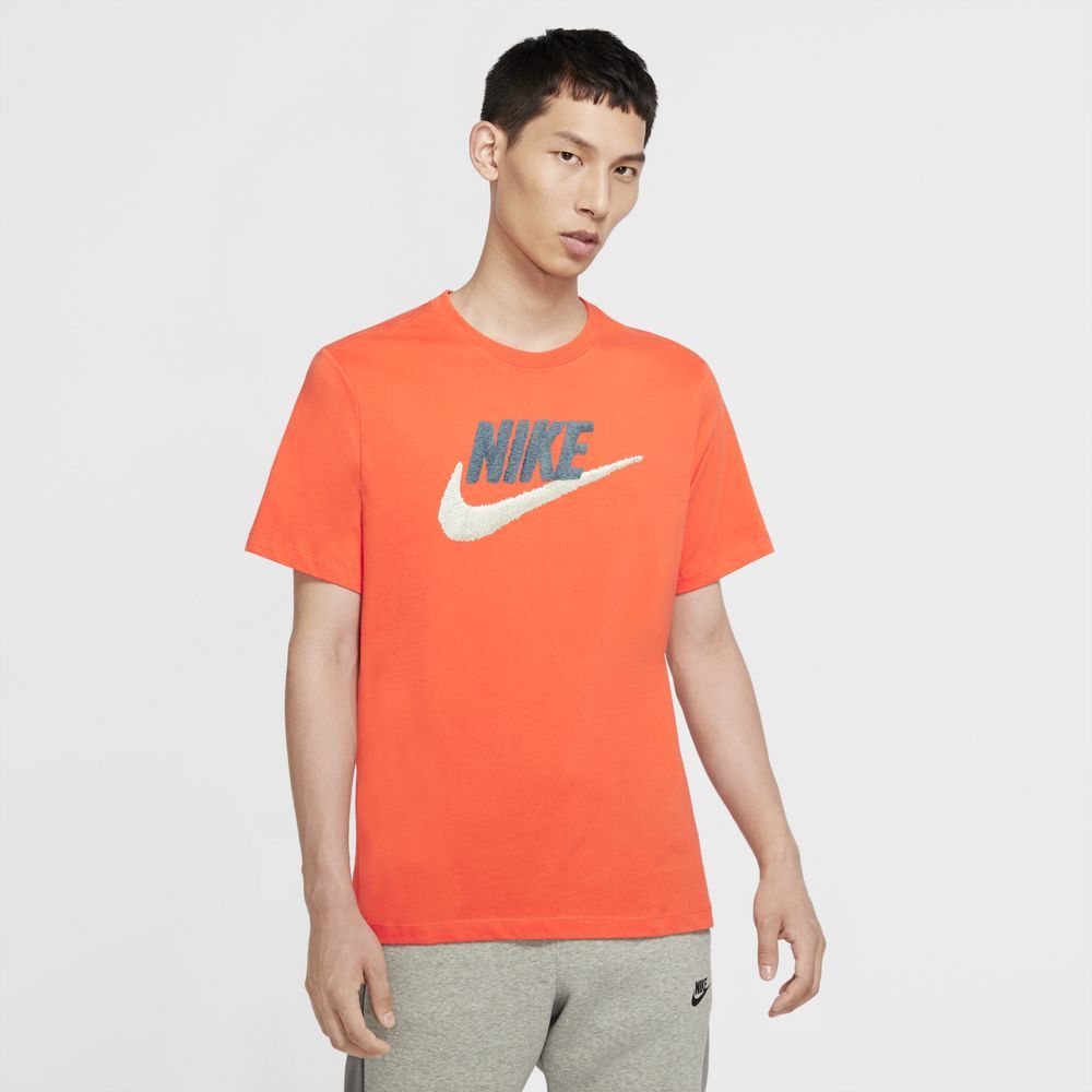 Nike M Nsw Tee Brand Mark Camiseta Manga Corta naranja de hombre lifestyle