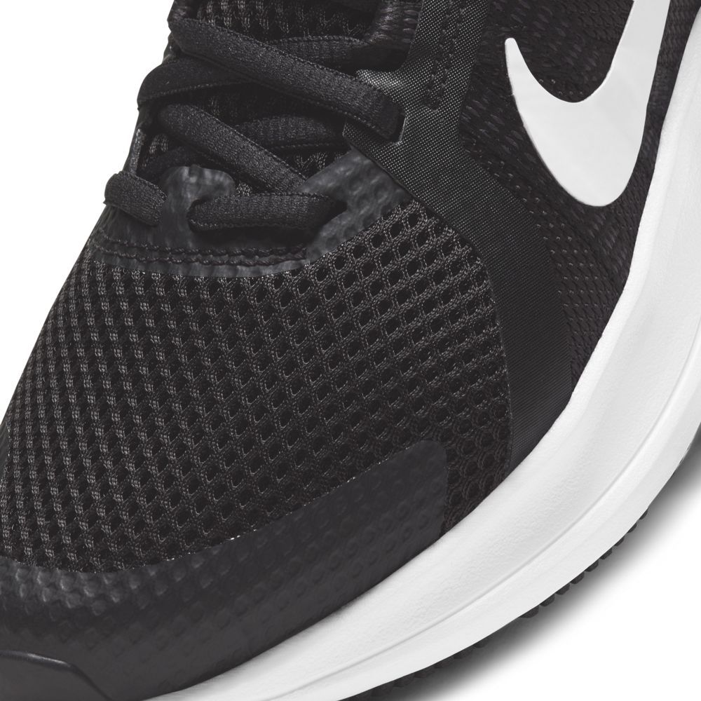 Nike W Nike Run Swift 2 Tenis negro de mujer para correr