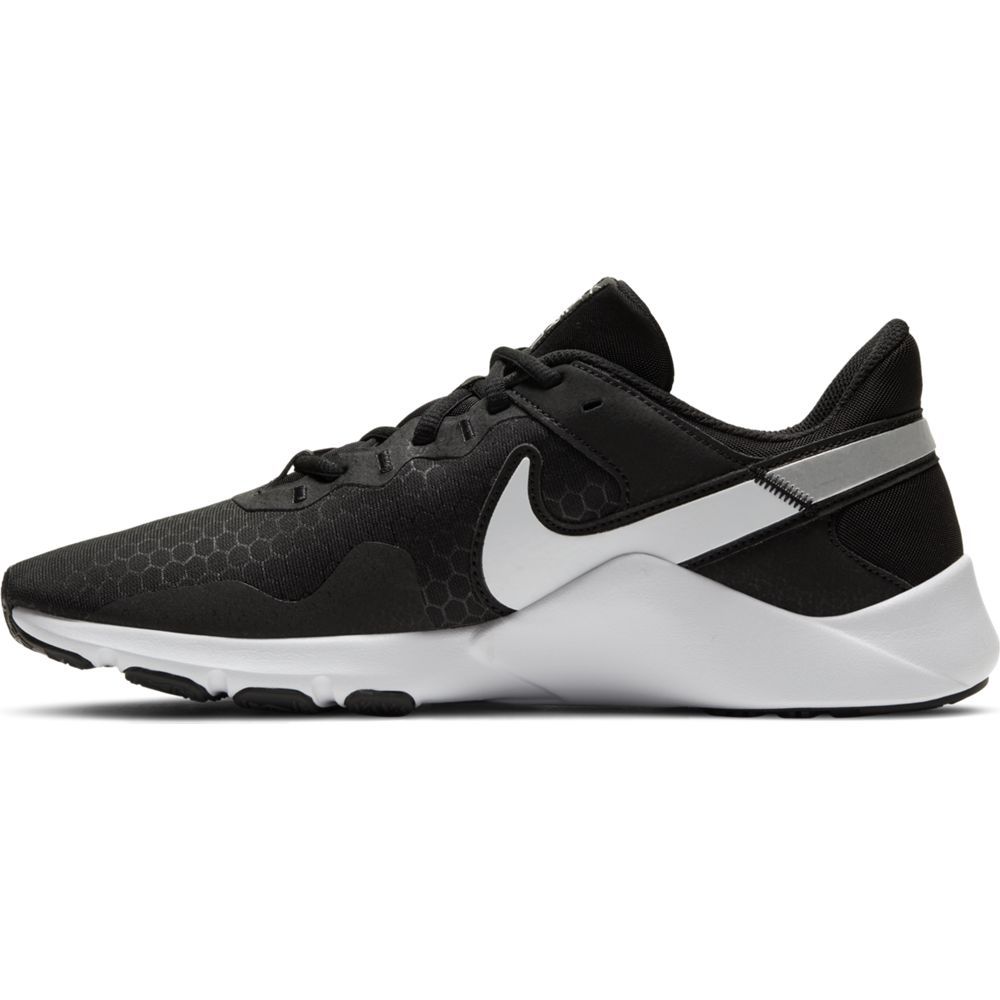 Nike Legend Essential 2 Tenis negro de hombre para entrenamiento