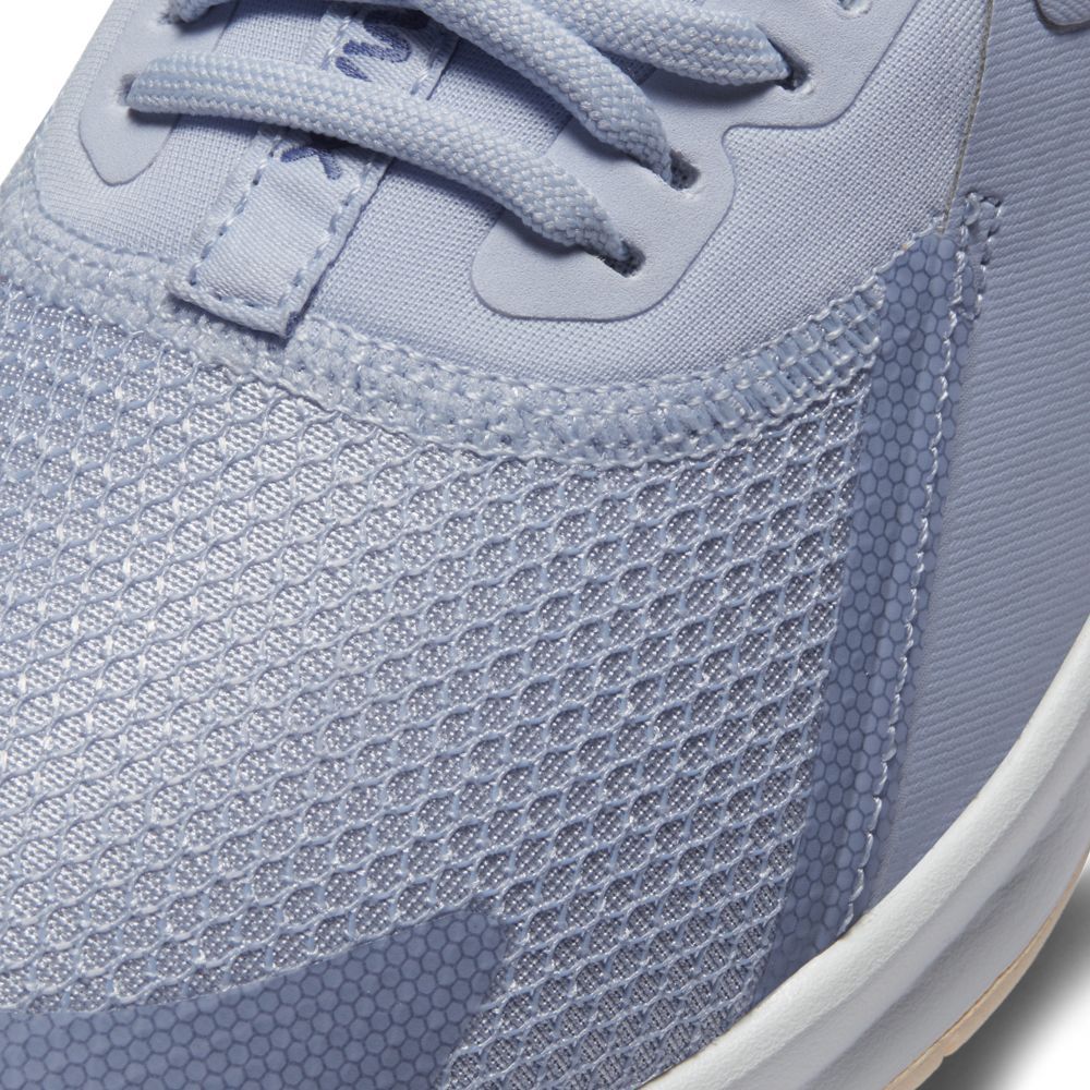 Nike Wmns Nike Air Max Bella Tr 3 Tenis gris de mujer para entrenamiento