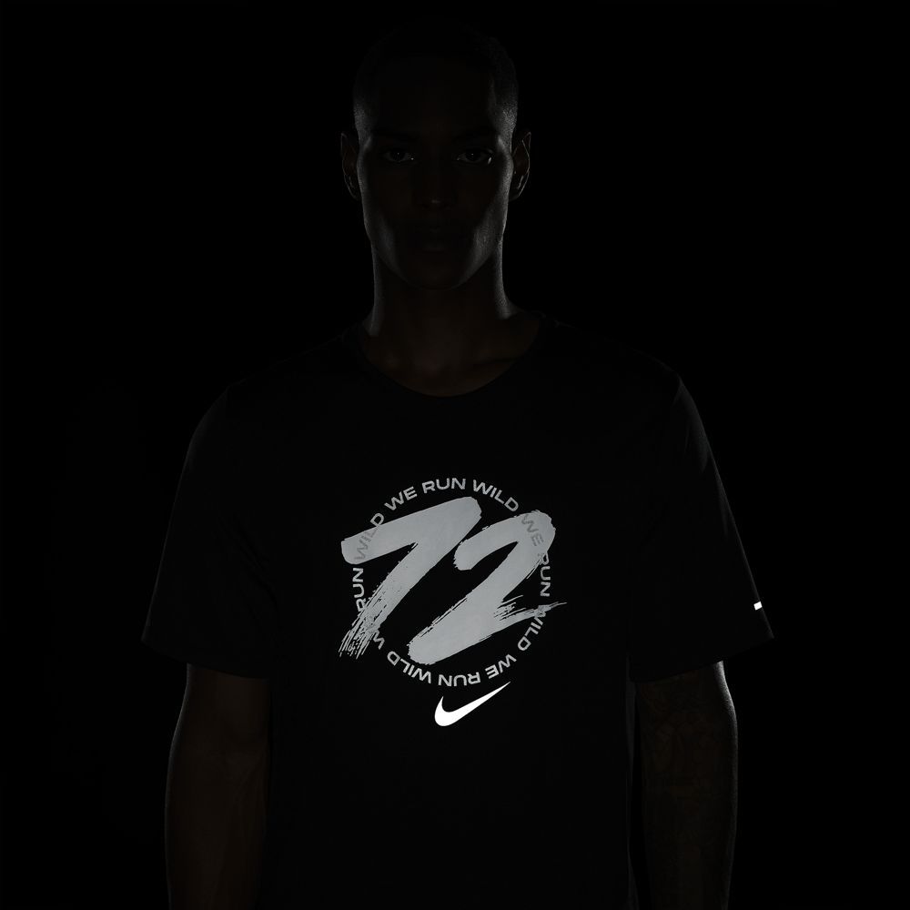 Nike M Nk Df Miler Top Ss Wr Gx Camiseta Manga Corta negro de hombre para correr