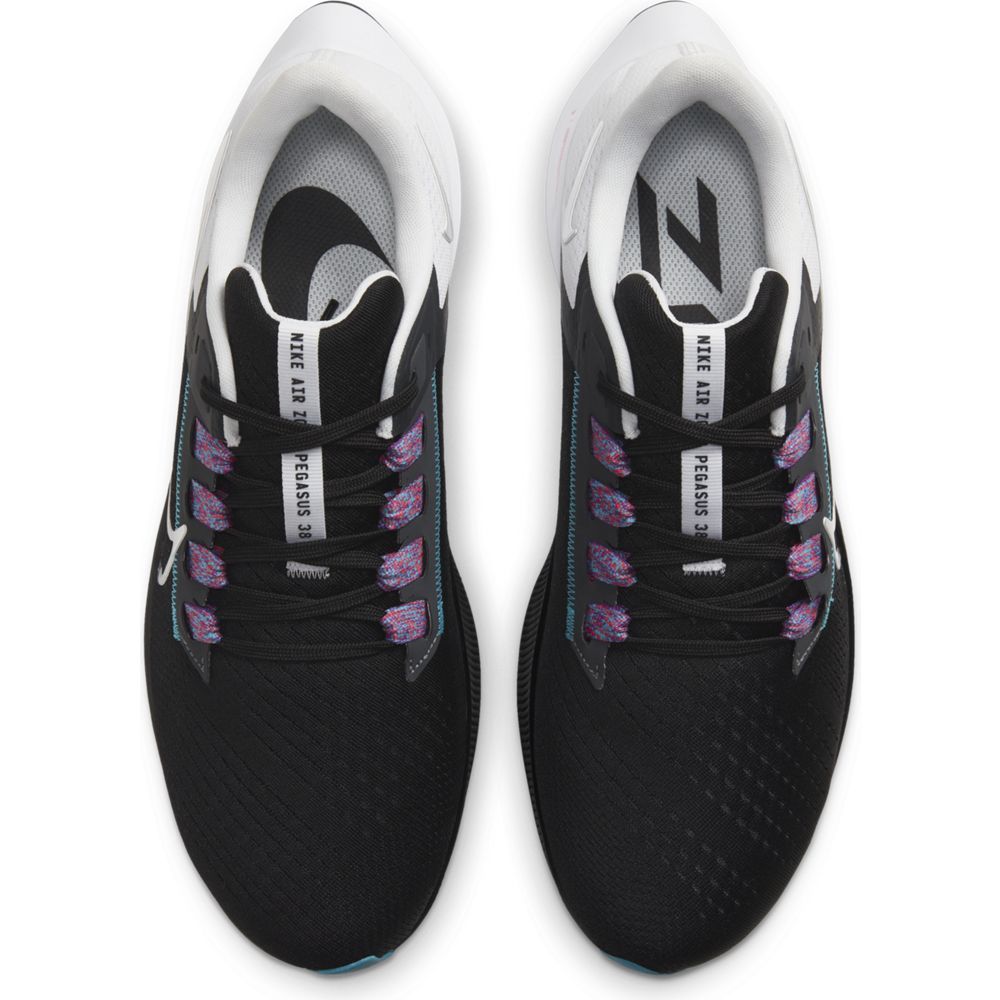 Nike Air Zoom Pegasus 38 Tenis negro de hombre para correr