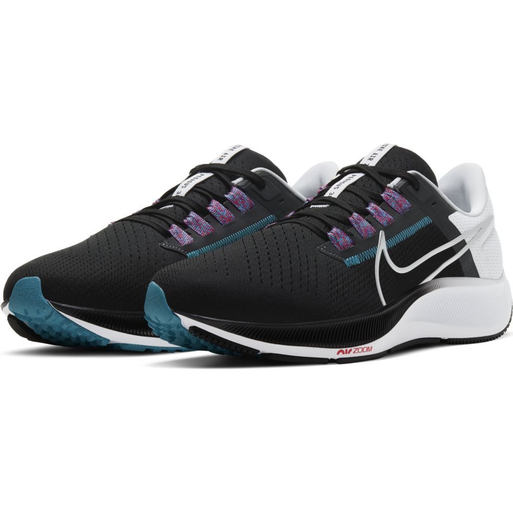 Nike Air Zoom Pegasus 38 Tenis negro de hombre para correr