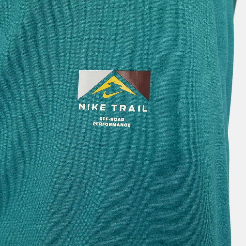Nike U Nk Df Tee Db Trail Ssnl Camiseta Manga Corta verde de hombre para correr