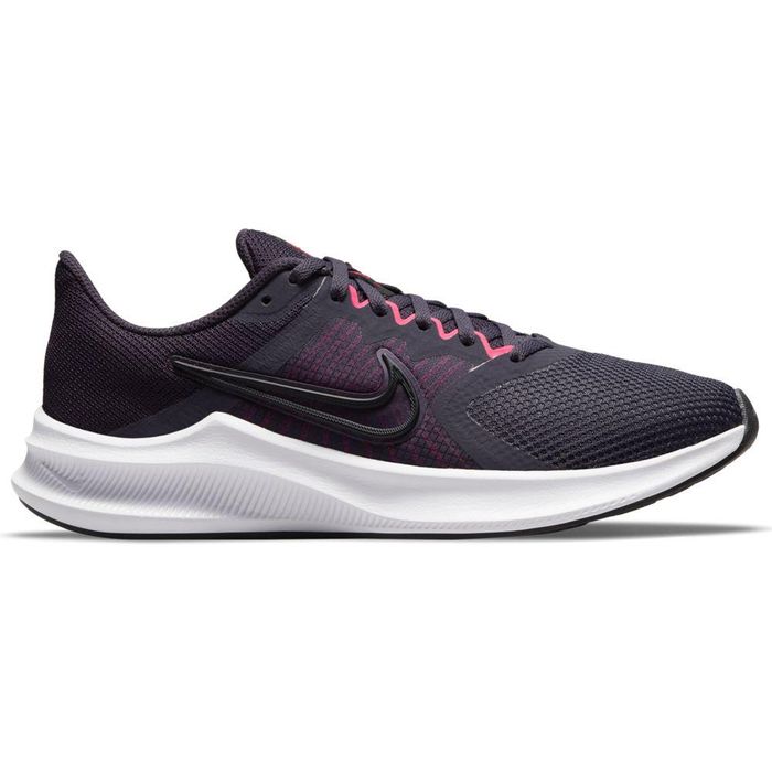 Tenis-nike-para-mujer-Wmns-Nike-Downshifter-11-para-correr-color-morado.-Lateral-Externa-Derecha