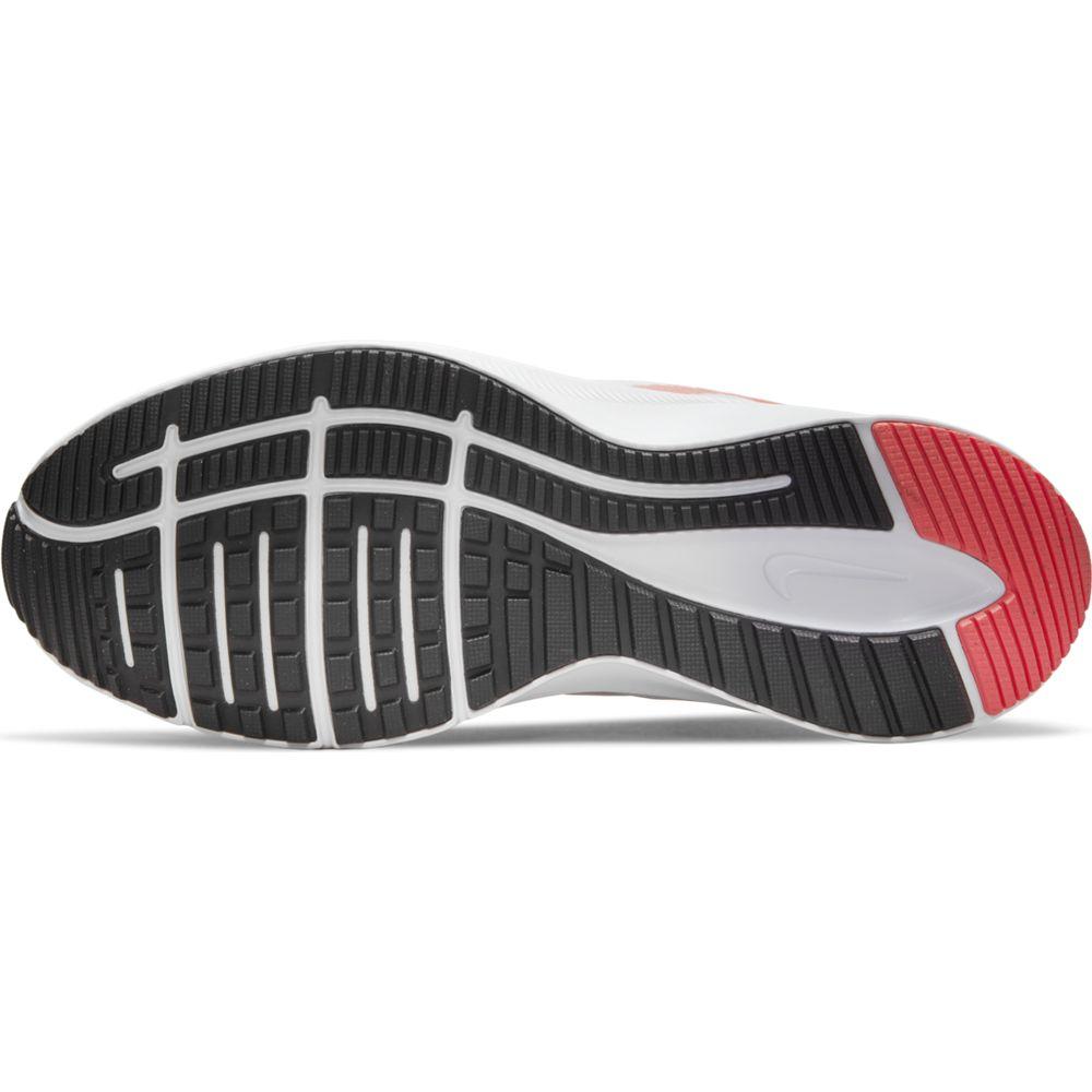 Nike Wmns Nike Quest 4 Tenis blanco de mujer para correr