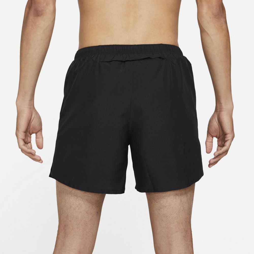 Nike M Nk Df Run Dvn Chlgr Shrt 5Bf Pantaloneta negro de hombre para correr