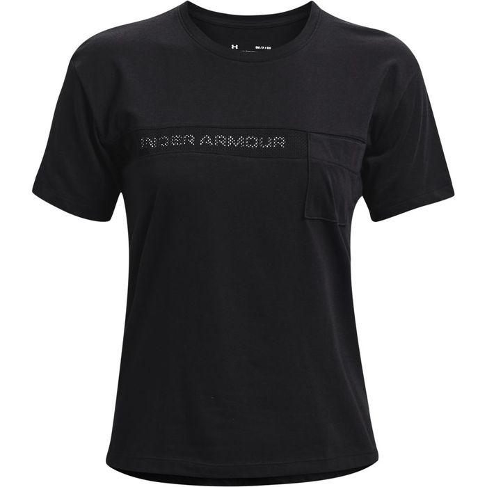 Camiseta-Manga-Corta-under-armour-para-mujer-Live-Pocket-Mesh-Graphic-Ss-para-entrenamiento-color-negro.-Frente-Sin-Modelo