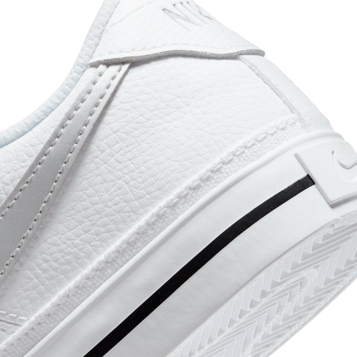 Nike Wmns Nike Court Legacy Tenis blanco de mujer lifestyle