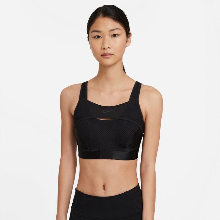 Top-nike-para-mujer-Nike-Alpha-Ultrabreathe-Bra-para-entrenamiento-color-negro.-Frente-Sin-Modelo