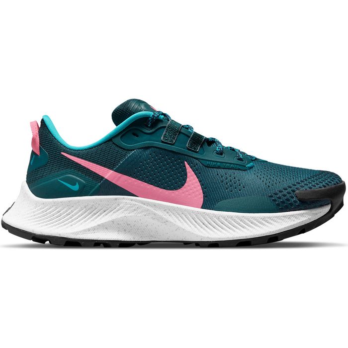 Tenis-nike-para-mujer-W-Nike-Pegasus-Trail-3-para-correr-color-verde.-Lateral-Externa-Derecha