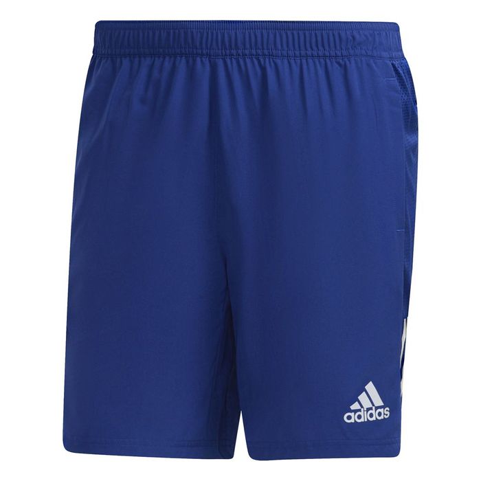 Pantaloneta-adidas-para-hombre-Own-The-Run-Sho-para-correr-color-azul.-Frente-Sobre-Modelo