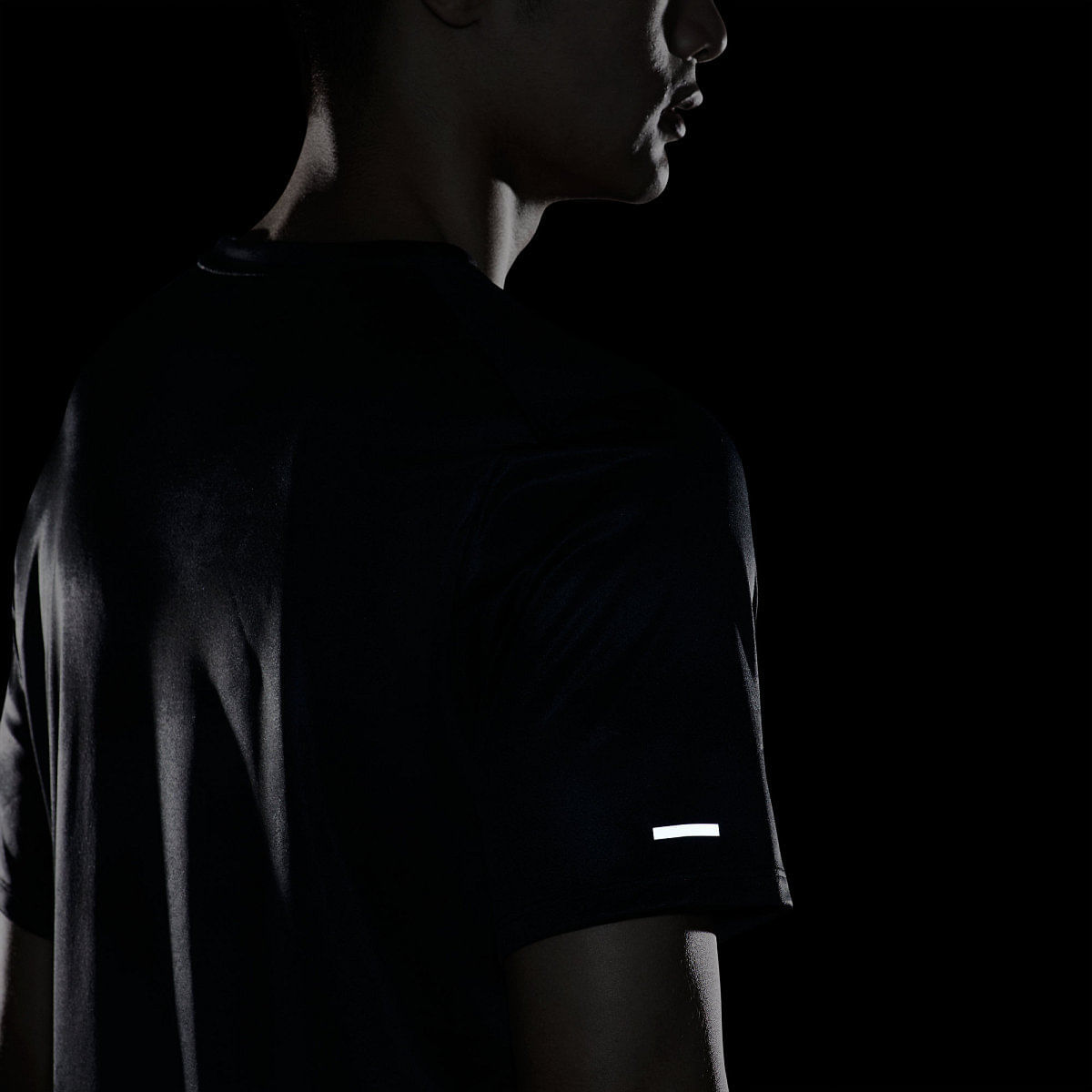 Nike M Nk Df Wild Run Miler Pr Ss Camiseta Manga Corta negro de hombre para correr