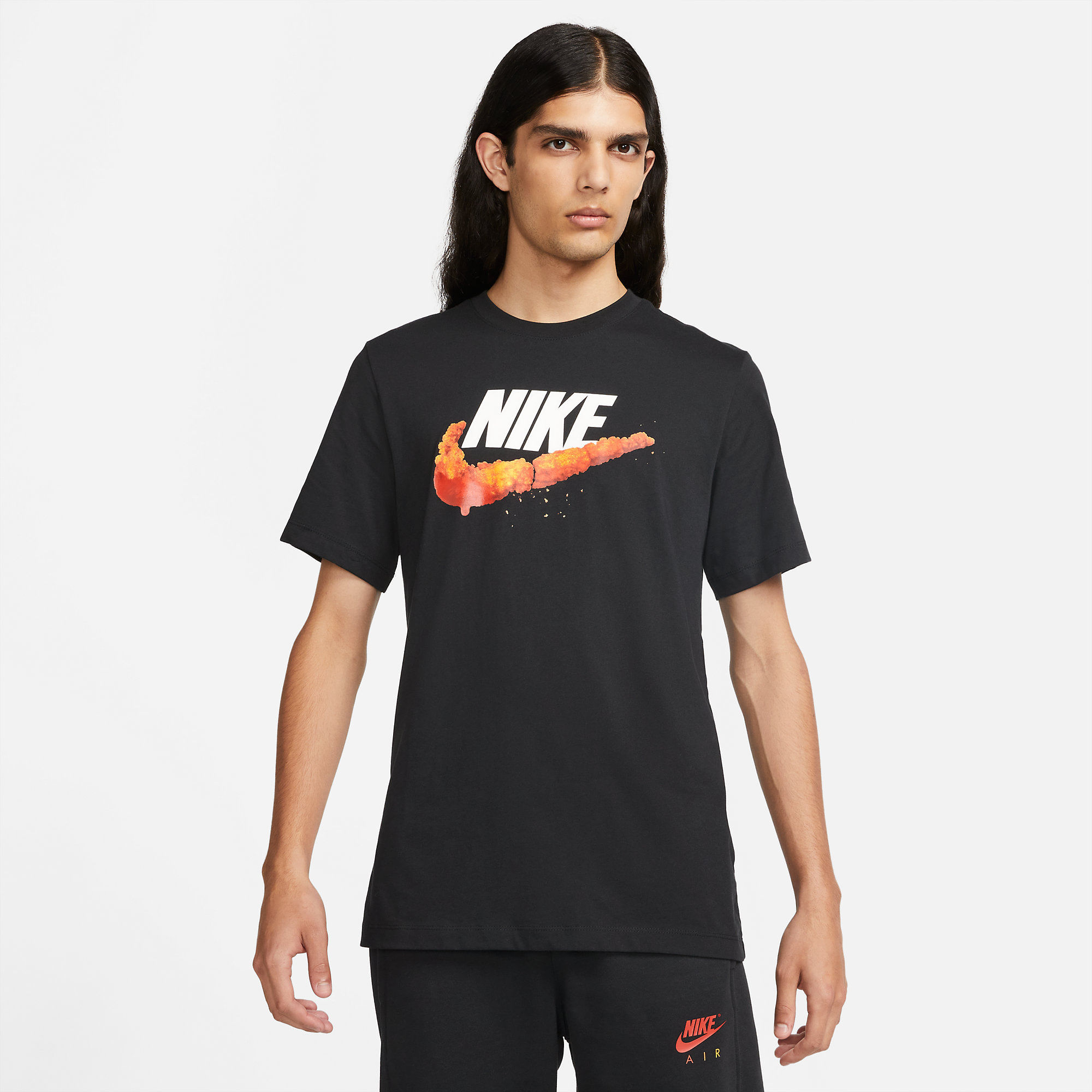 Nike M Nsw Chicken Sole Food Tee Camiseta Manga Corta negro de hombre lifestyle