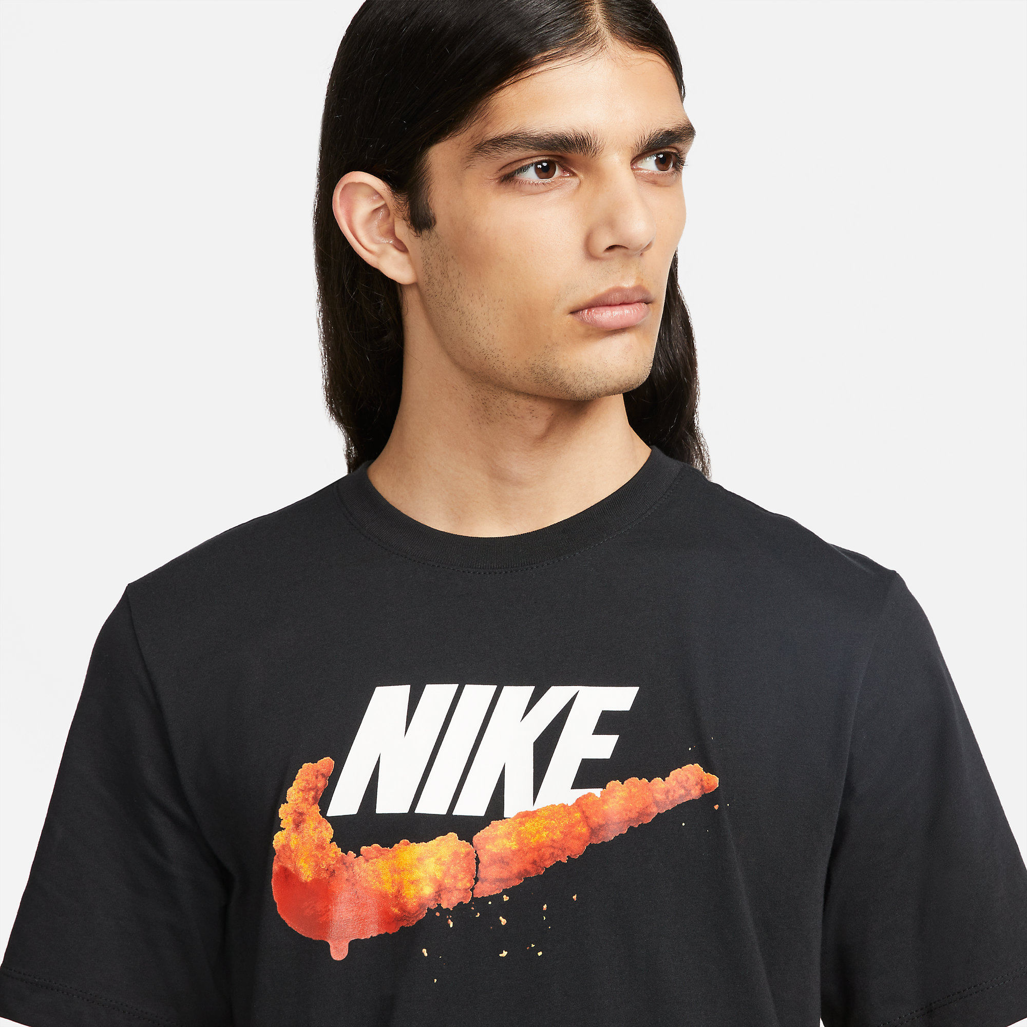 Nike M Nsw Chicken Sole Food Tee Camiseta Manga Corta negro de hombre lifestyle