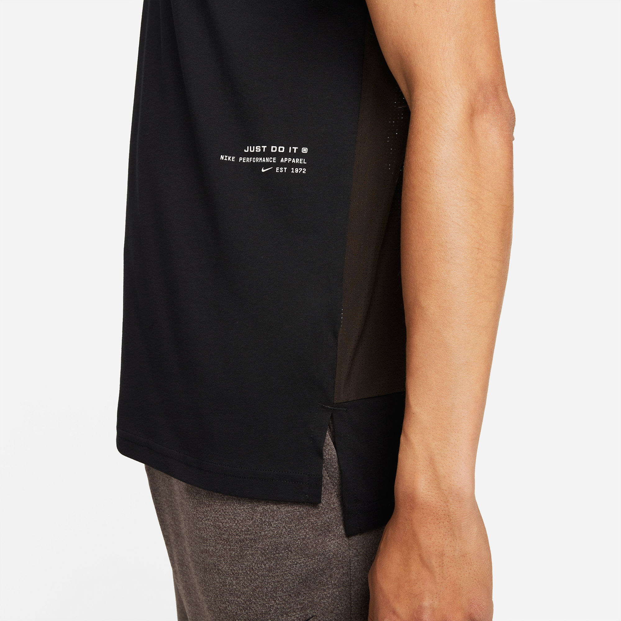 Nike M Nk Df Q5 Ss Top Camiseta Manga Corta negro de hombre para entrenamiento