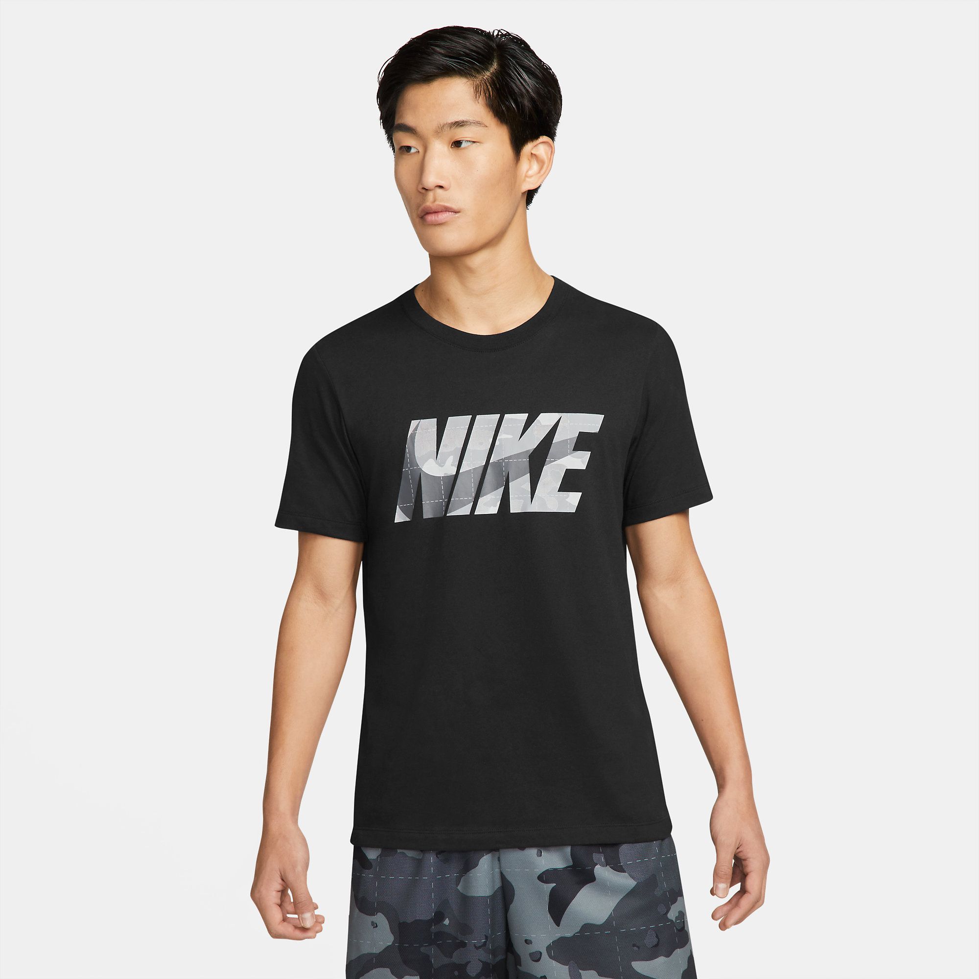 Nike M Nk Df Tee Camo Gfx Camiseta Manga Corta negro de hombre para entrenamiento