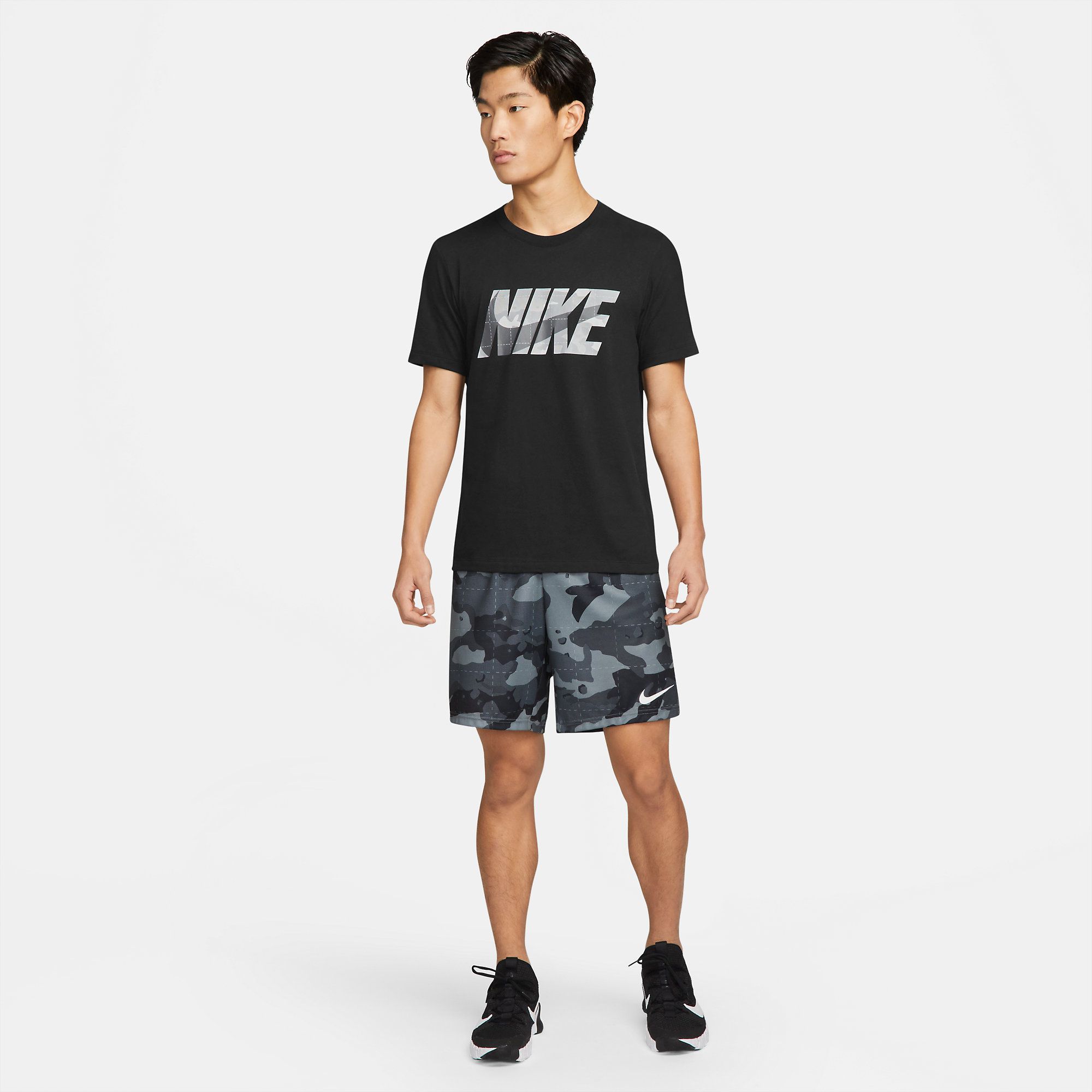 Nike M Nk Df Tee Camo Gfx Camiseta Manga Corta negro de hombre para entrenamiento