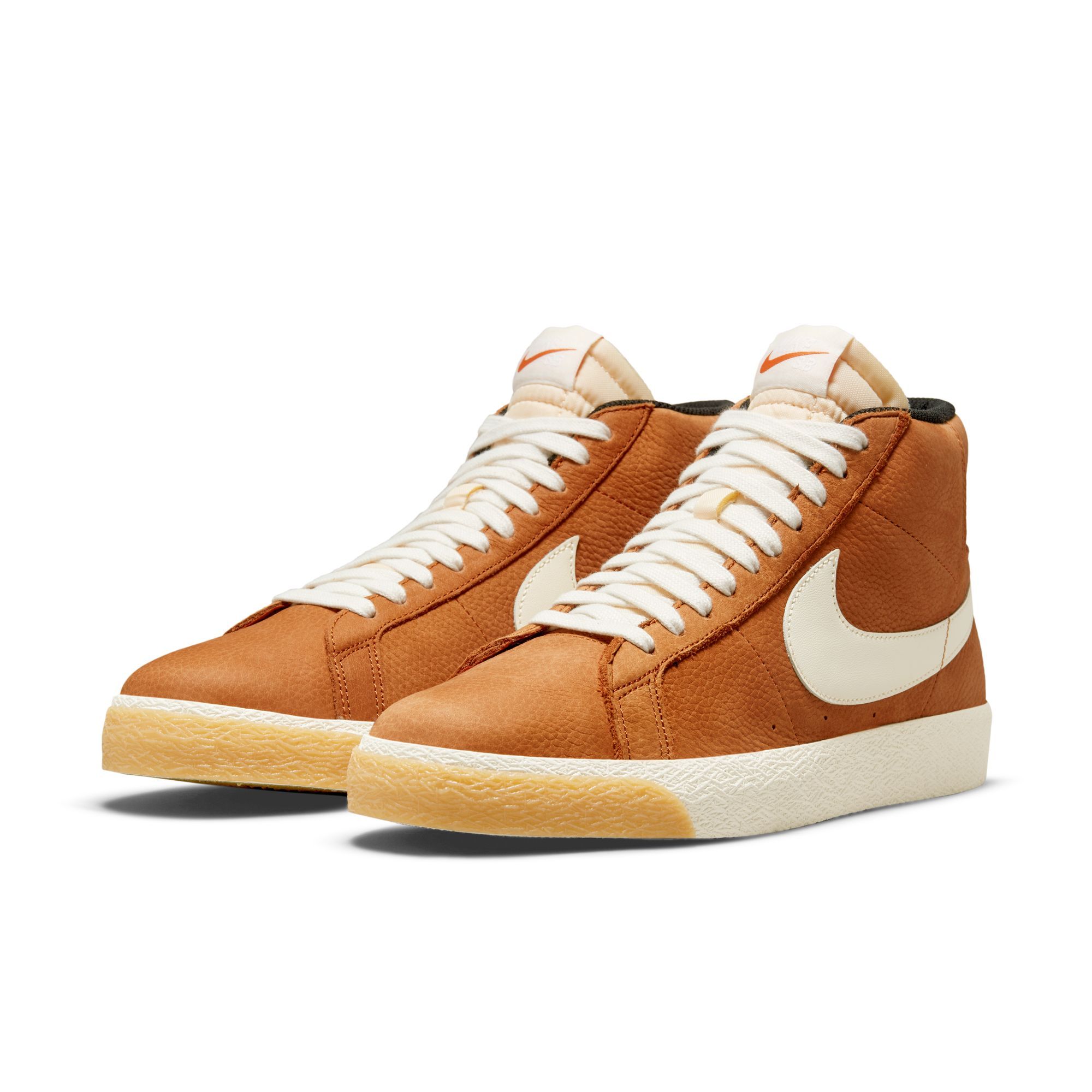 Nike Sb Zoom Blazer Mid Iso Tenis naranja de hombre lifestyle