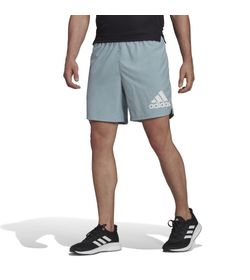 Pantaloneta-adidas-para-hombre-Run-It-Short-M-para-correr-color-gris.-Frente-Sobre-Modelo