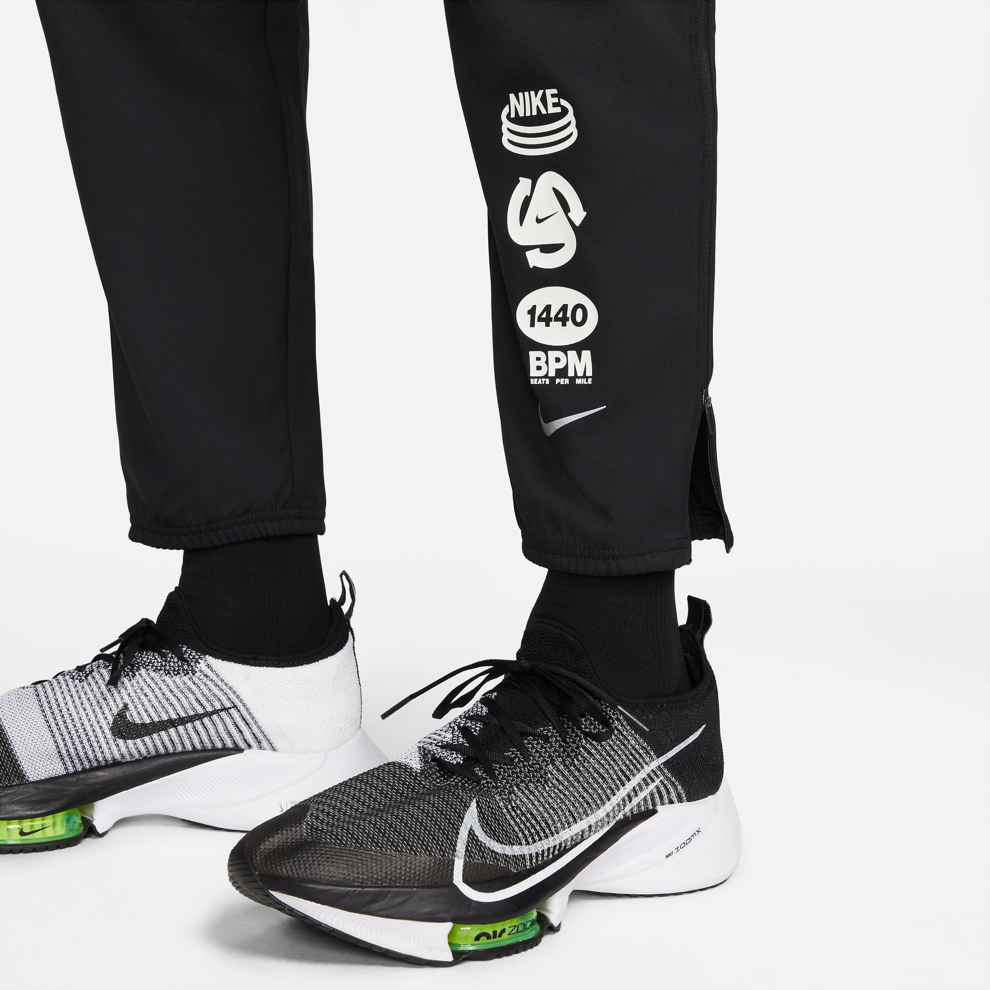 Nike M Nk Df Wr Chllgr Wvn Gx Pant Pantalón negro de hombre para correr