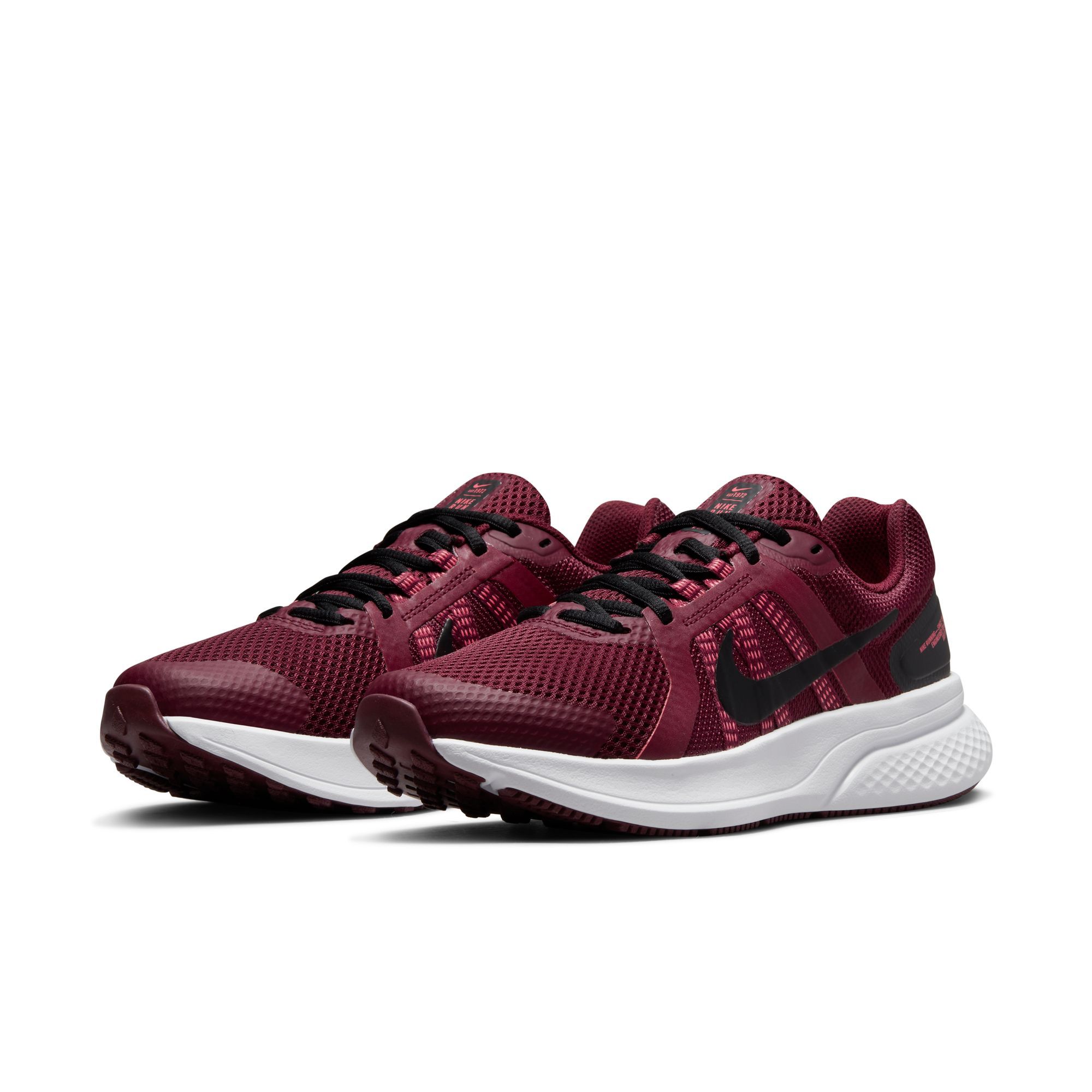 Nike W Nike Run Swift 2 Tenis rojo de mujer para correr
