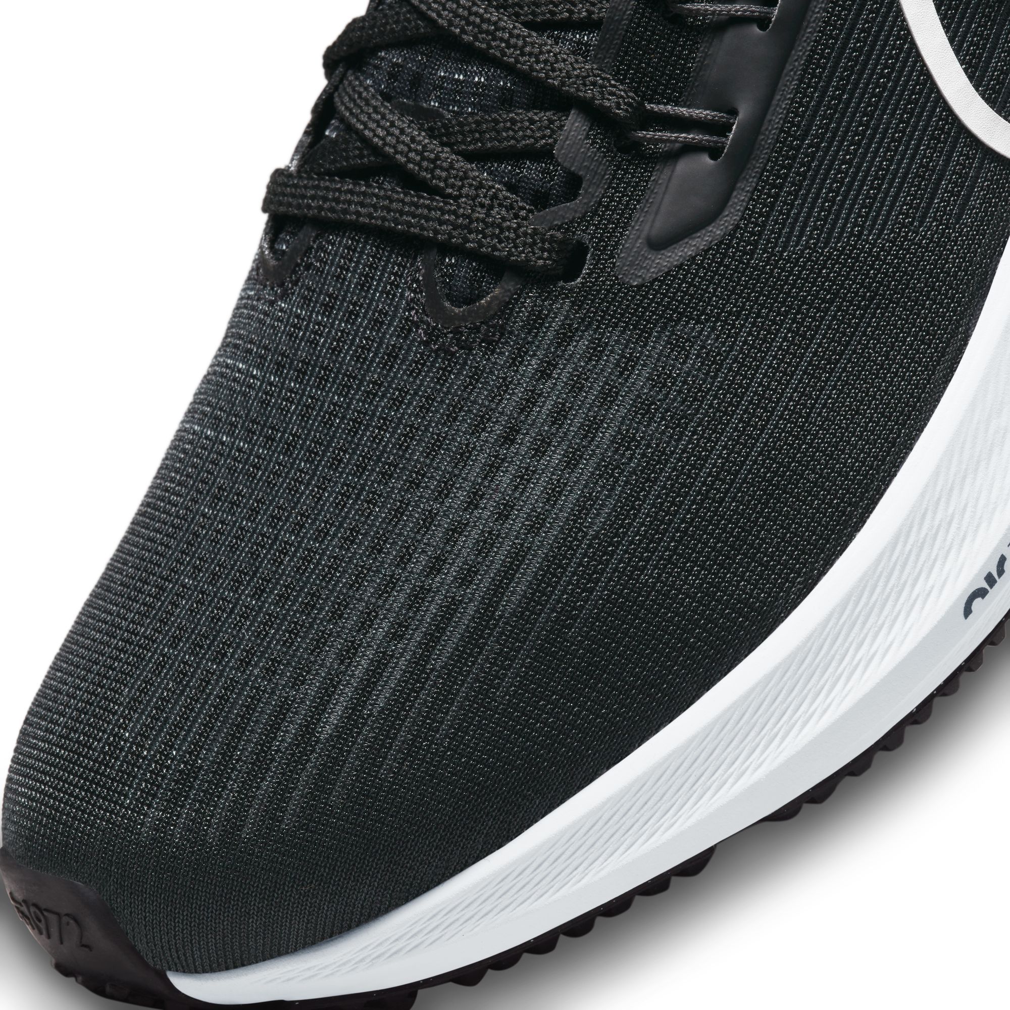 Nike Air Zoom Pegasus 39 Tenis negro de hombre para correr