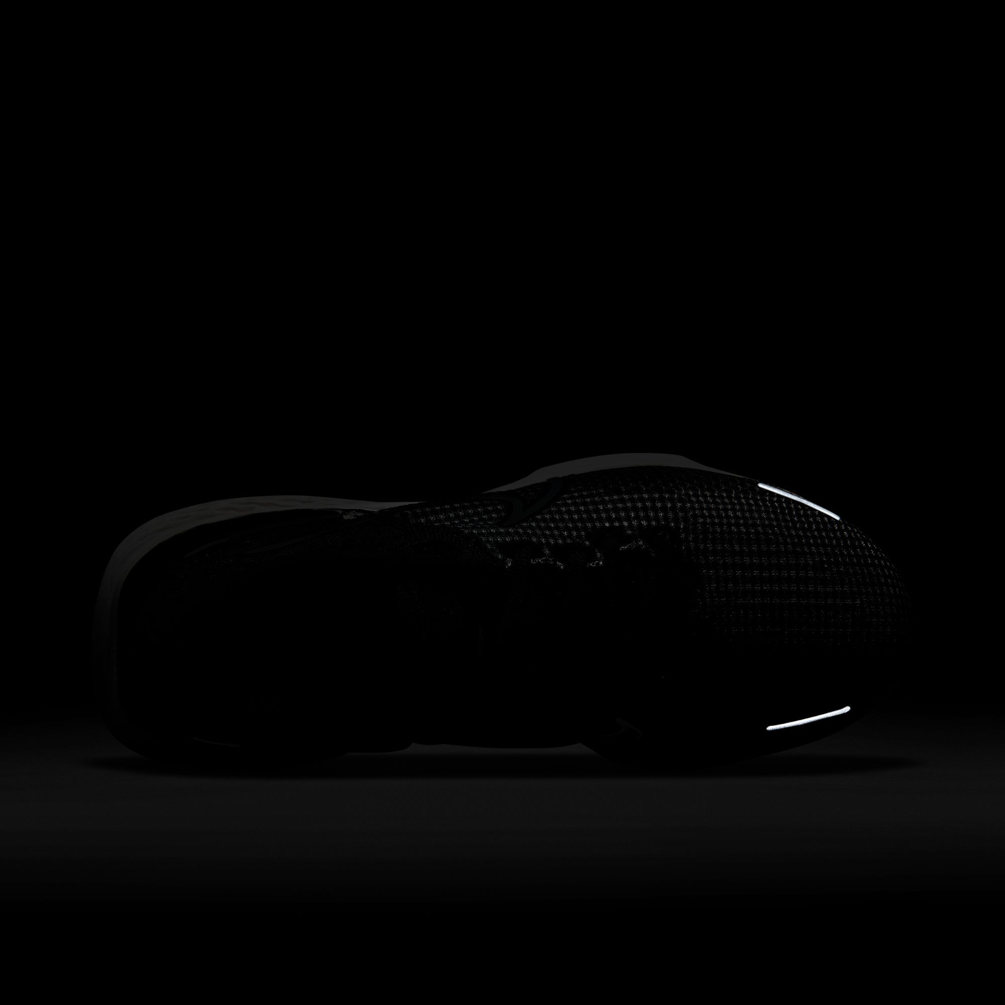 Nike Zoomx Invincible Run Fk 2 Tenis negro de hombre para correr