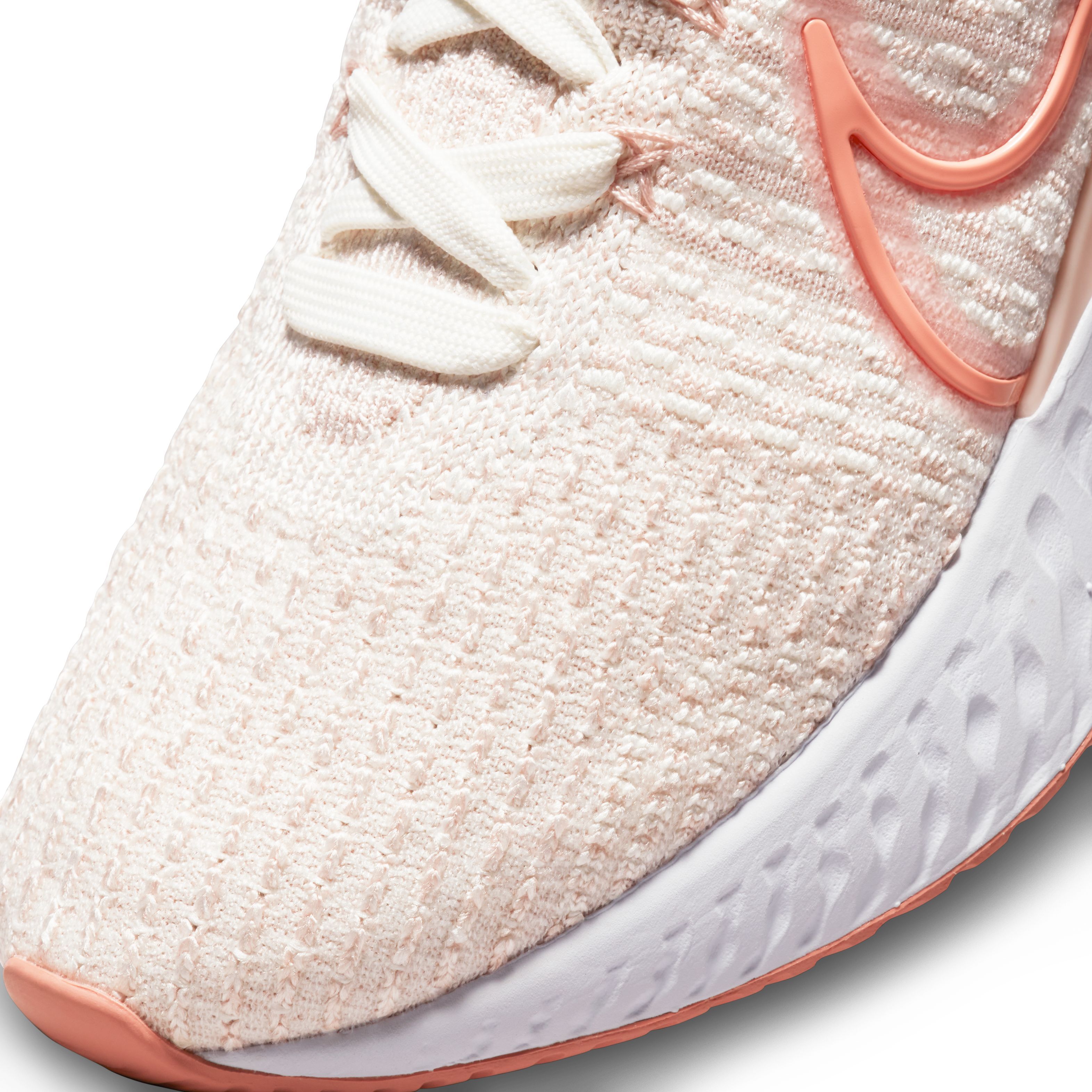 Nike W Nike React Infinity Run Fk 3 Tenis rosado de mujer para correr