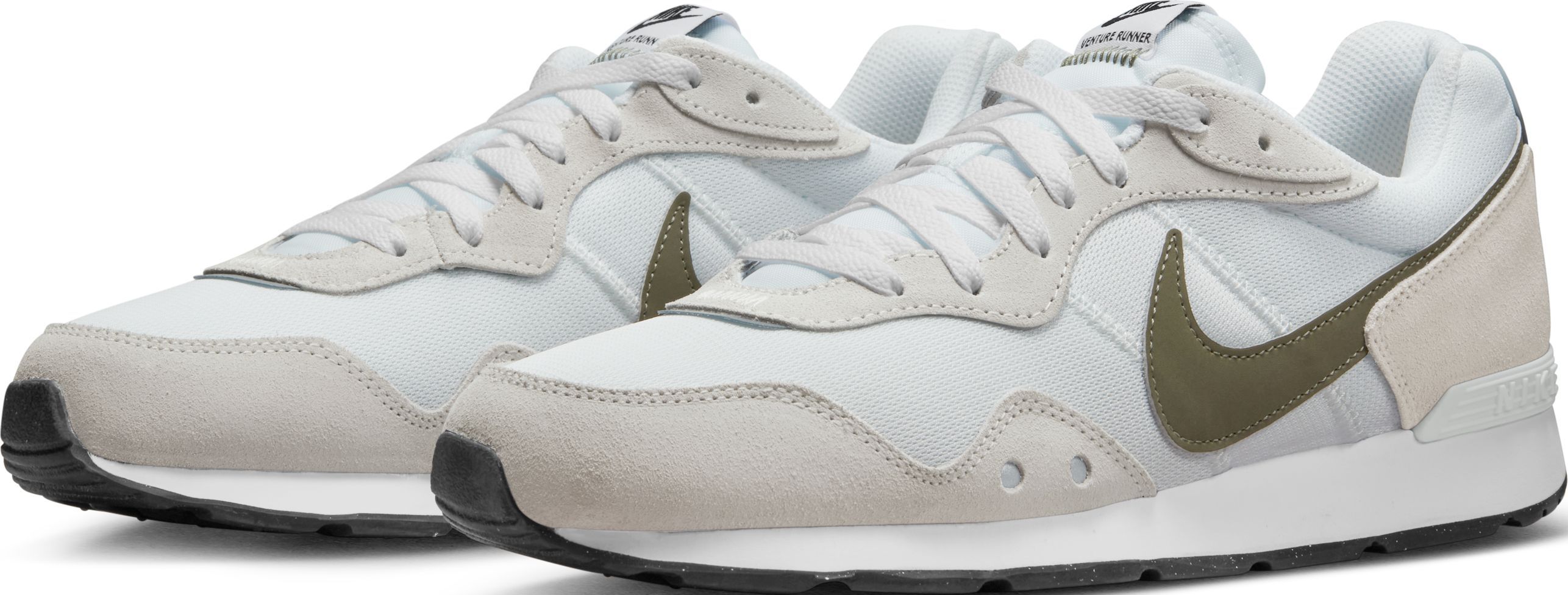 Nike Venture Runner Tenis blanco de hombre lifestyle