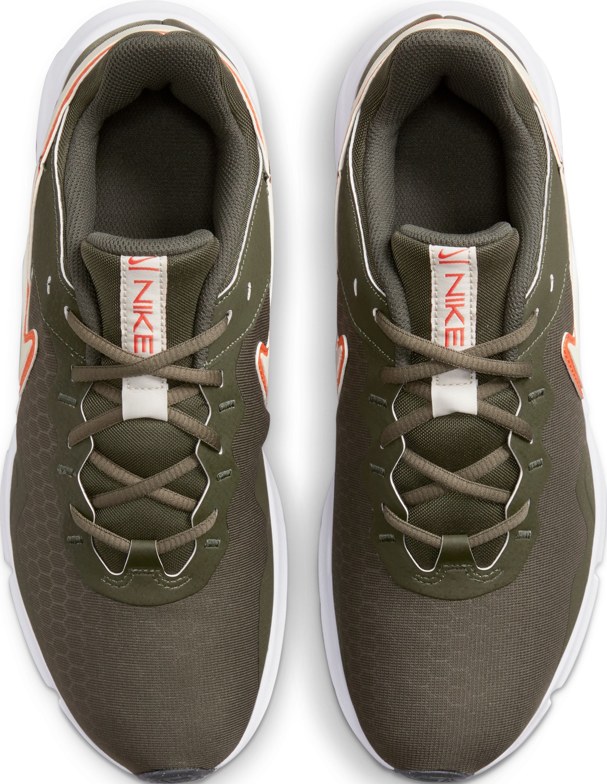 Nike Legend Essential 2 Tenis verde de hombre para entrenamiento