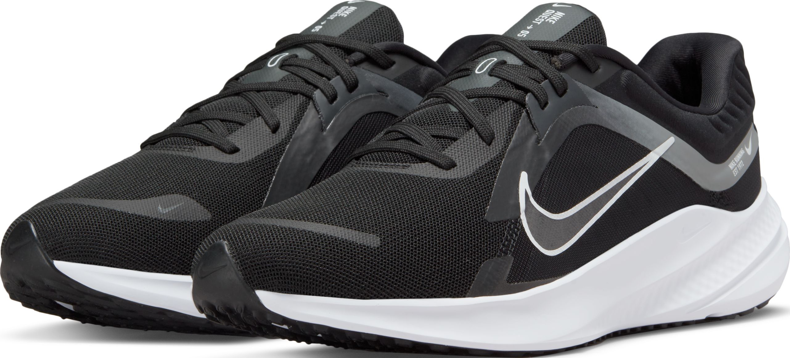 Nike Quest 5 Tenis negro de hombre para correr