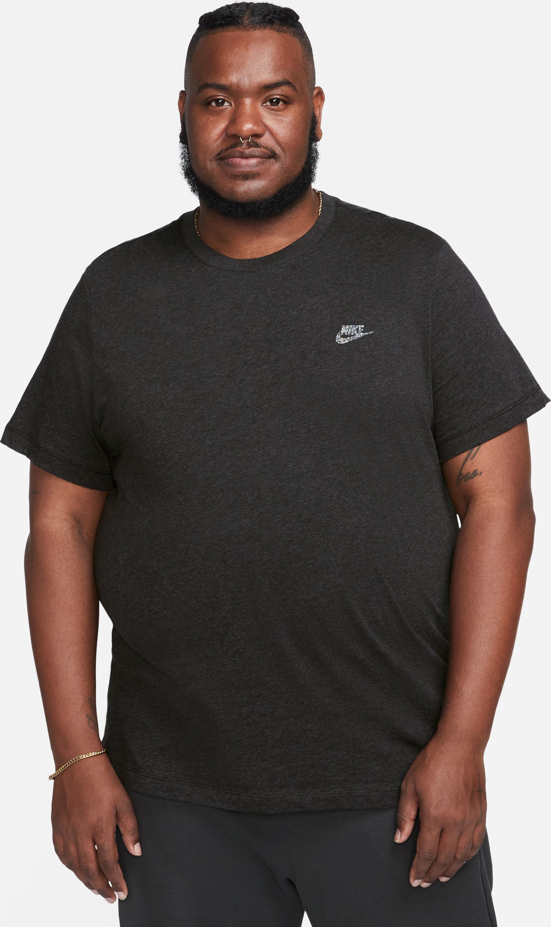 Nike M Nsw Club Tee Sust Camiseta Manga Corta negro de hombre lifestyle