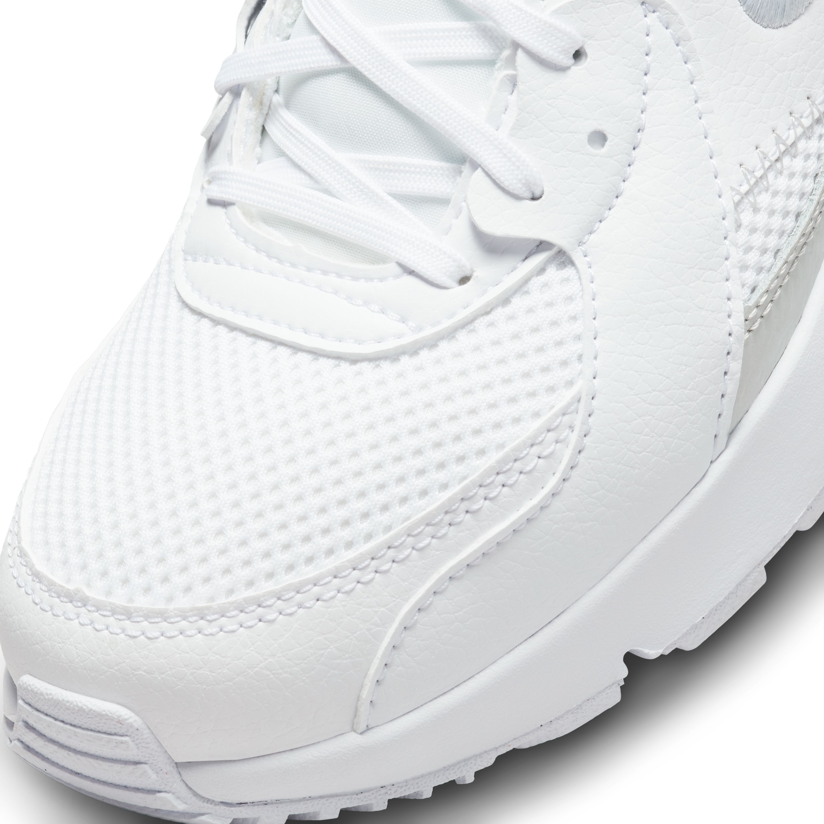 Nike Wmns Nike Air Max Excee Tenis blanco de mujer lifestyle