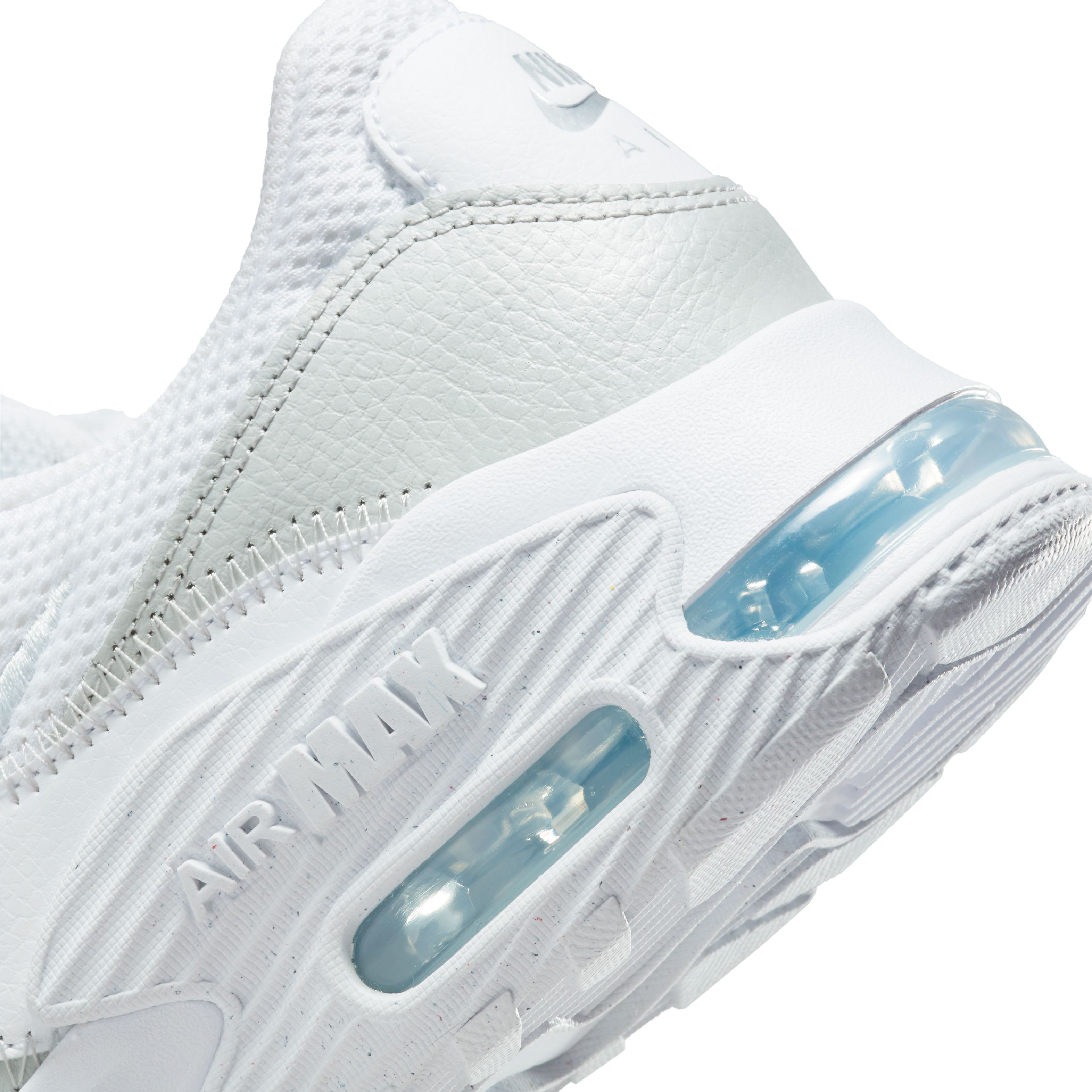 Nike Wmns Nike Air Max Excee Tenis blanco de mujer lifestyle