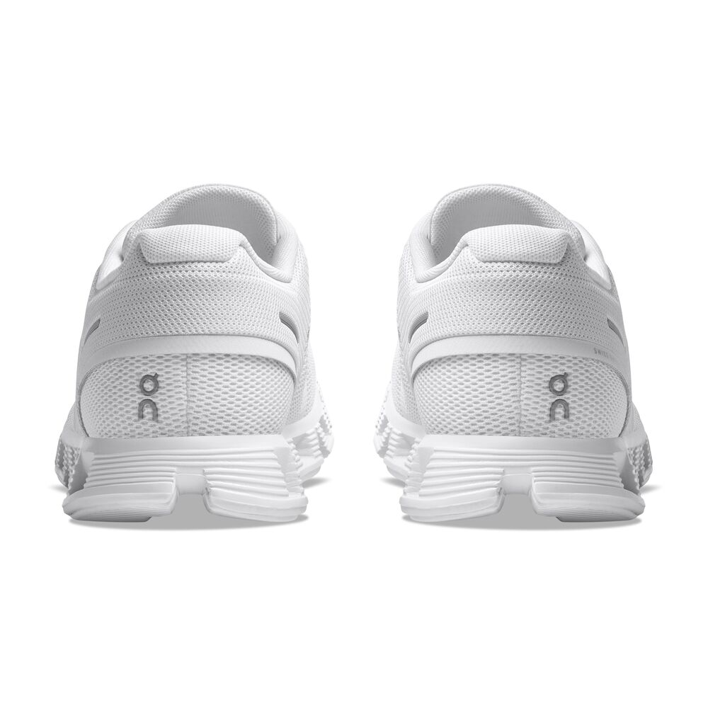 On Cloud 5 Tenis blanco de mujer lifestyle