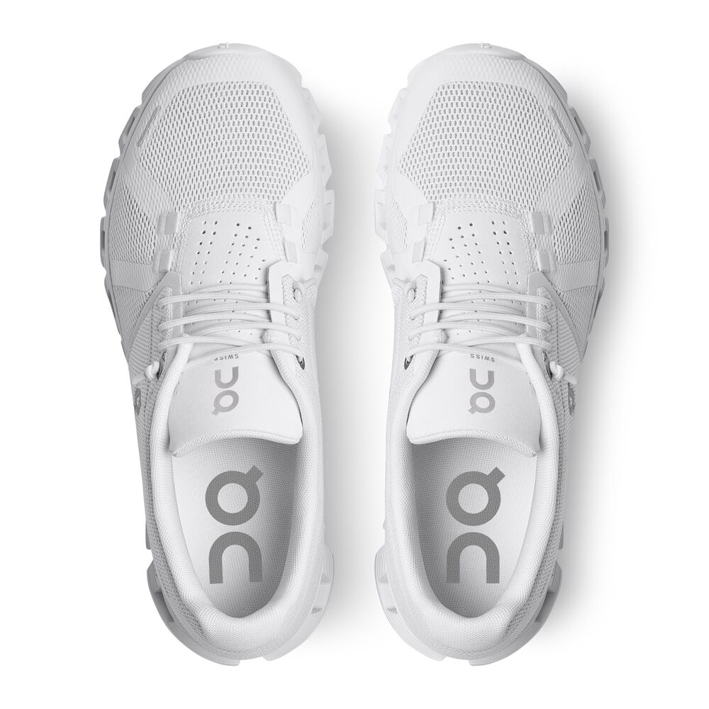 On Cloud 5 Tenis blanco de mujer lifestyle