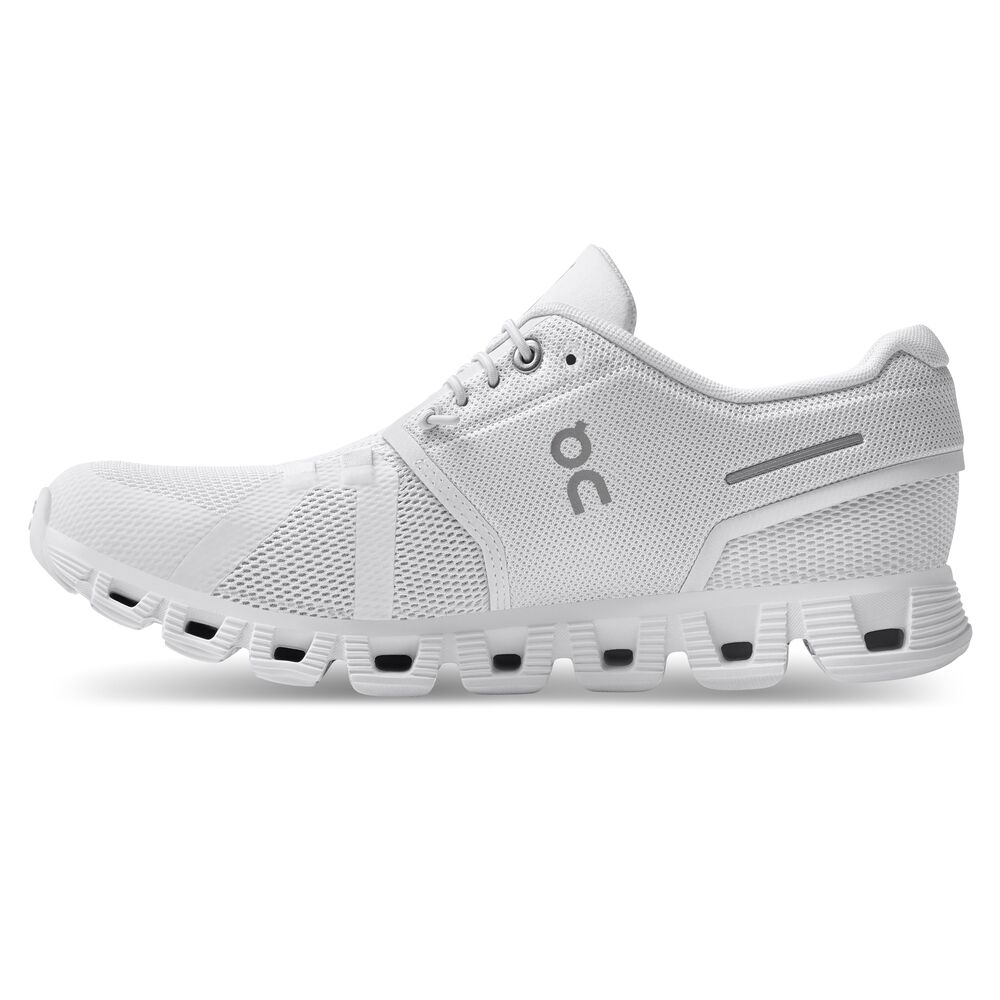 On Cloud 5 Tenis blanco de mujer lifestyle