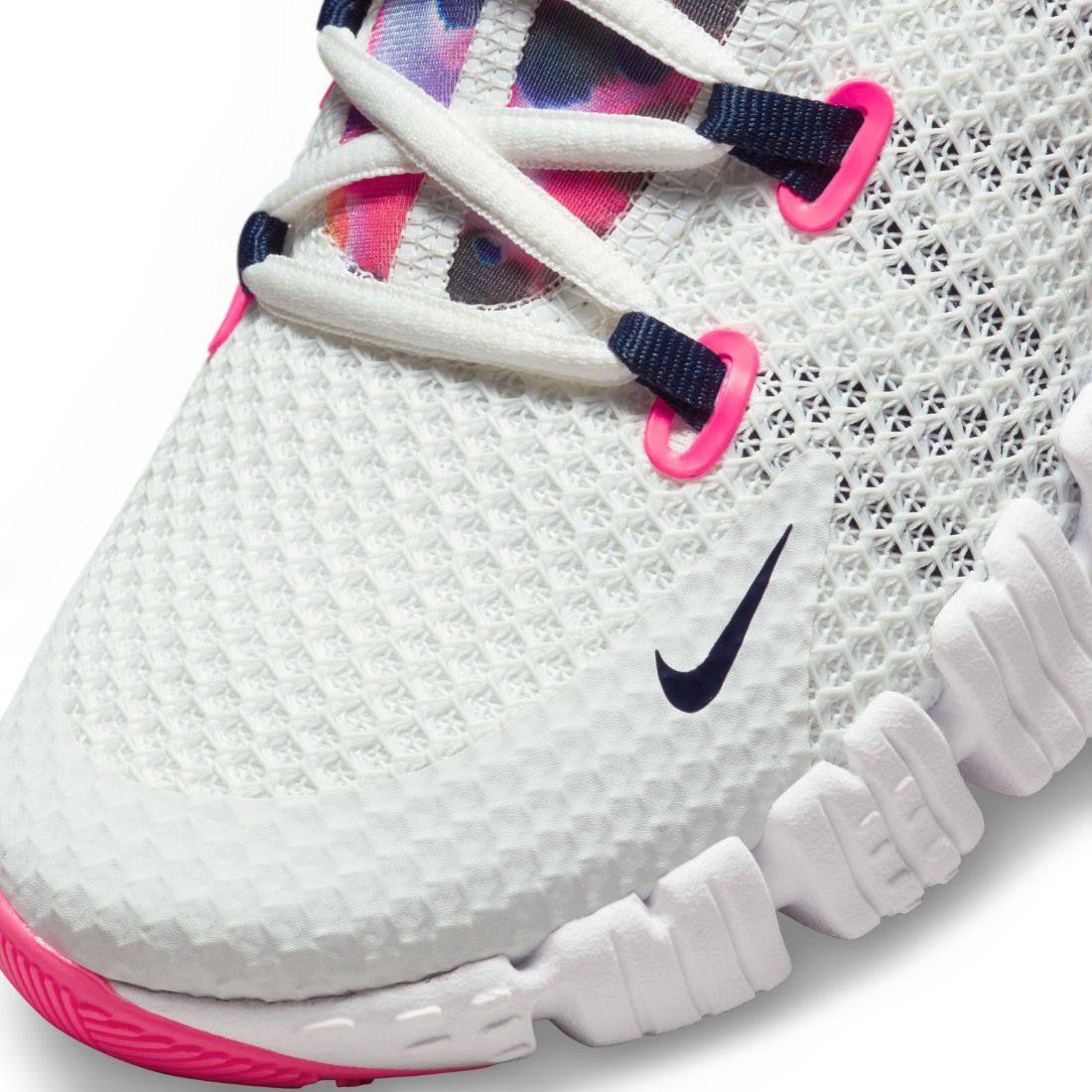 Nike W Nike Free Metcon 4 Tenis blanco de mujer para entrenamiento