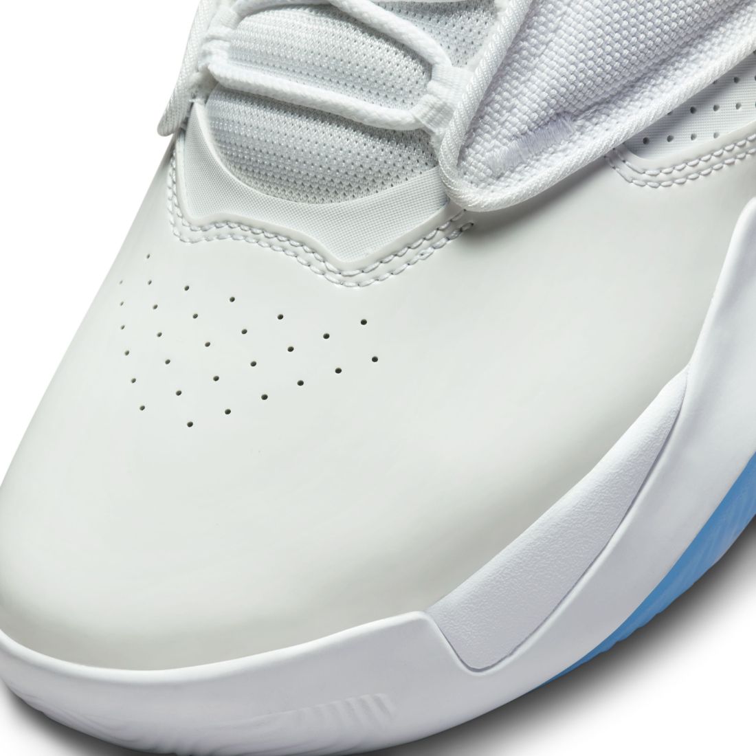 Nike Jordan Max Aura 4 Tenis blanco de hombre lifestyle