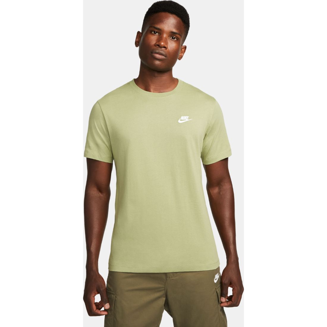 Nike M Nsw Club Tee Camiseta Manga Corta verde de hombre lifestyle