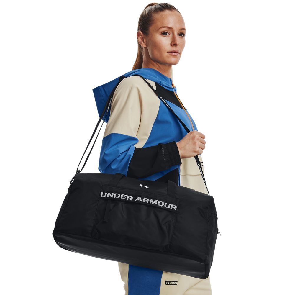 UA Favorite Duffle Maletín negro de mujer para entrenamiento